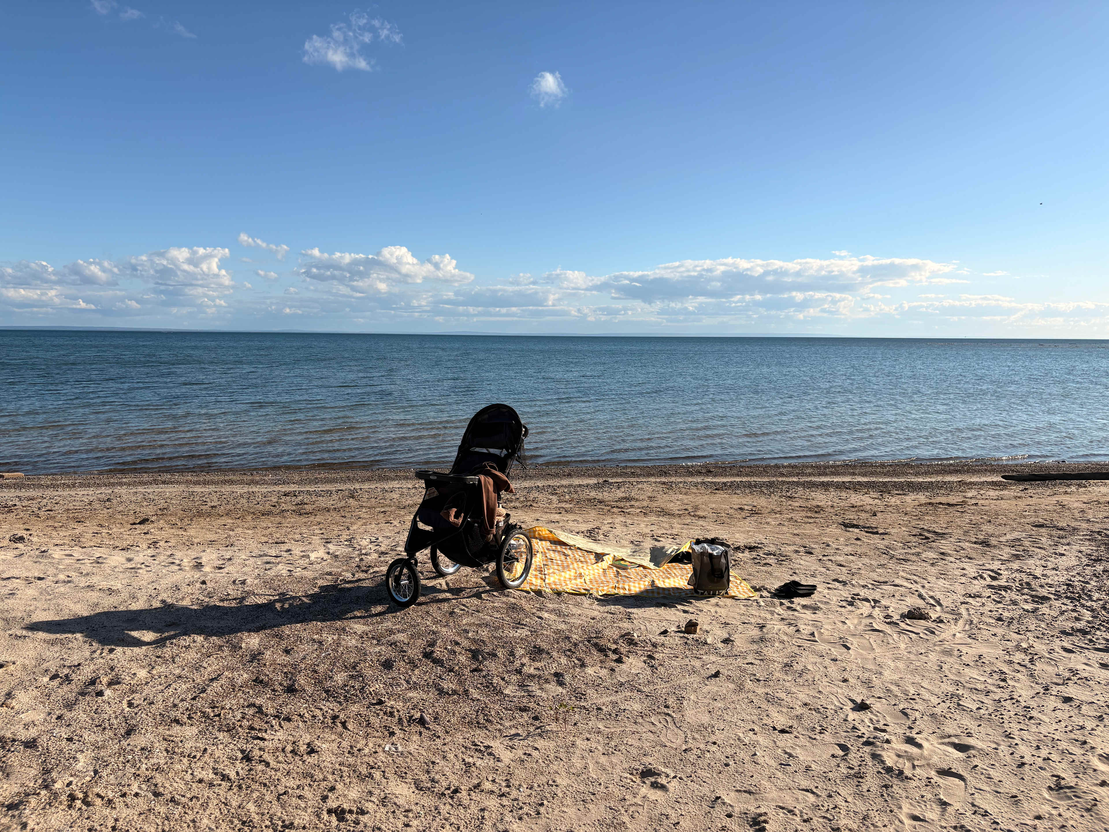 Cabin close to Lake Erie and trails