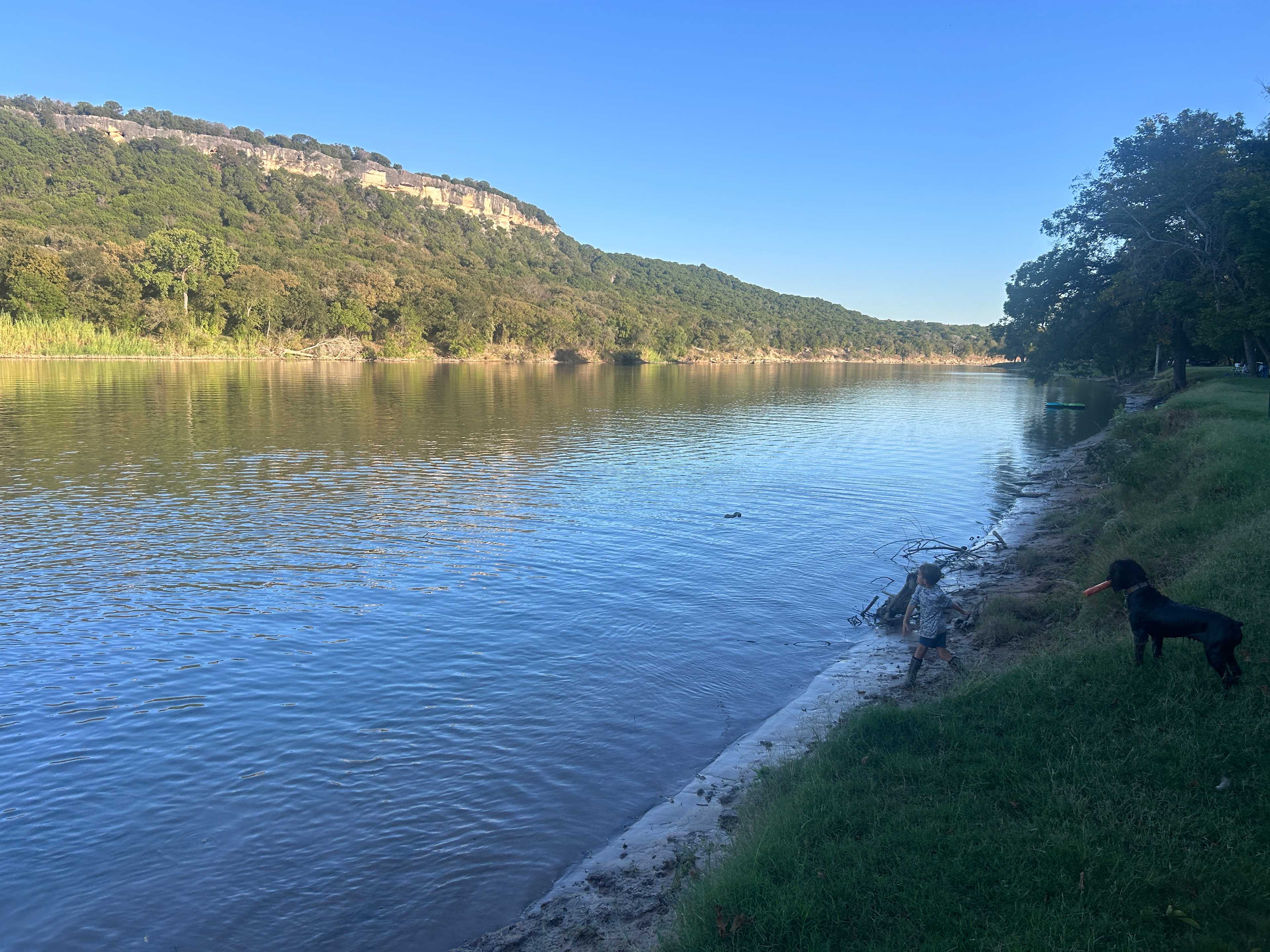 Bee Mountain River Resort