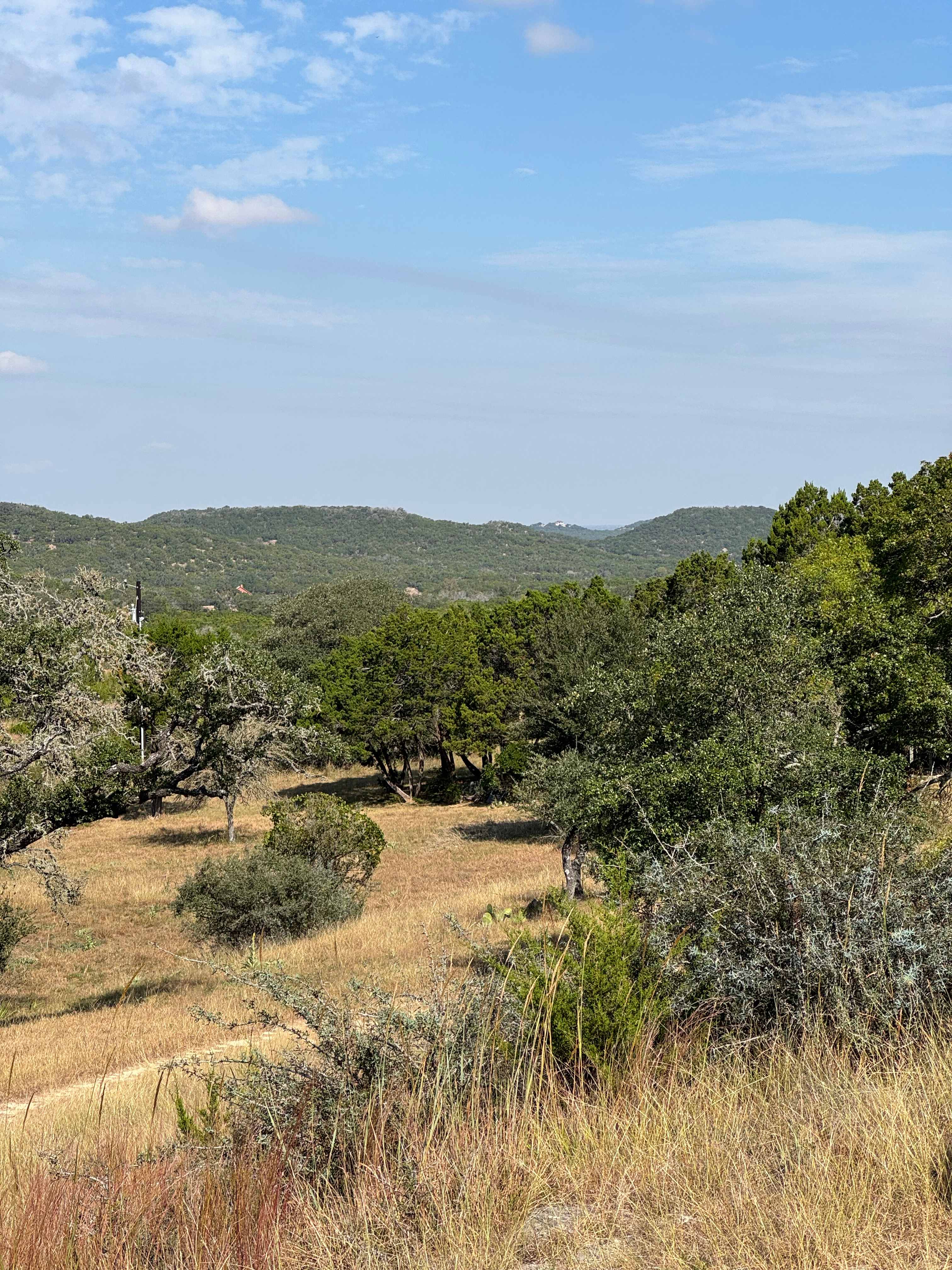 The Charmadillo: Glamping Resort