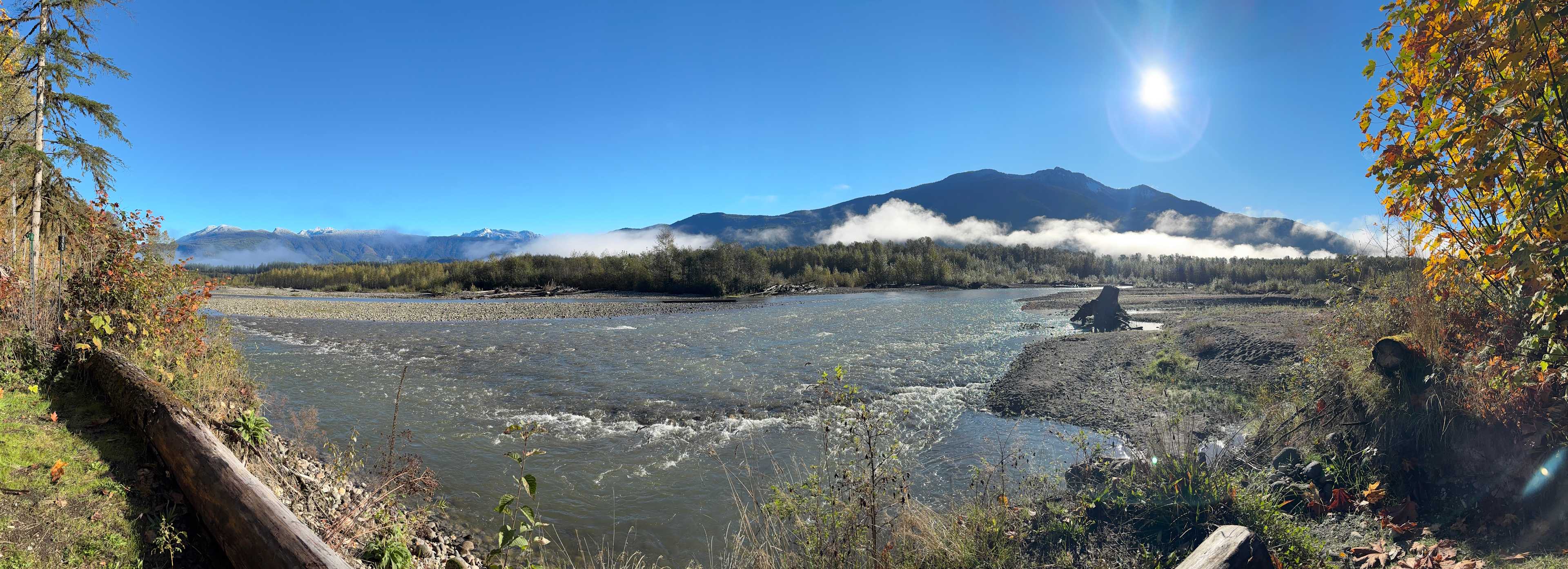 Camp 47- hot tub, river, mtn views!
