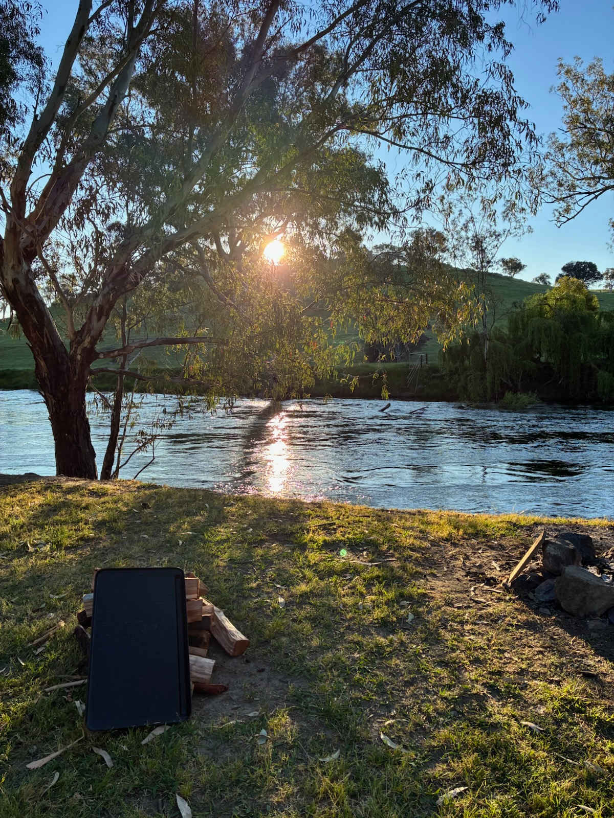 Bahwidgee on Tumut River