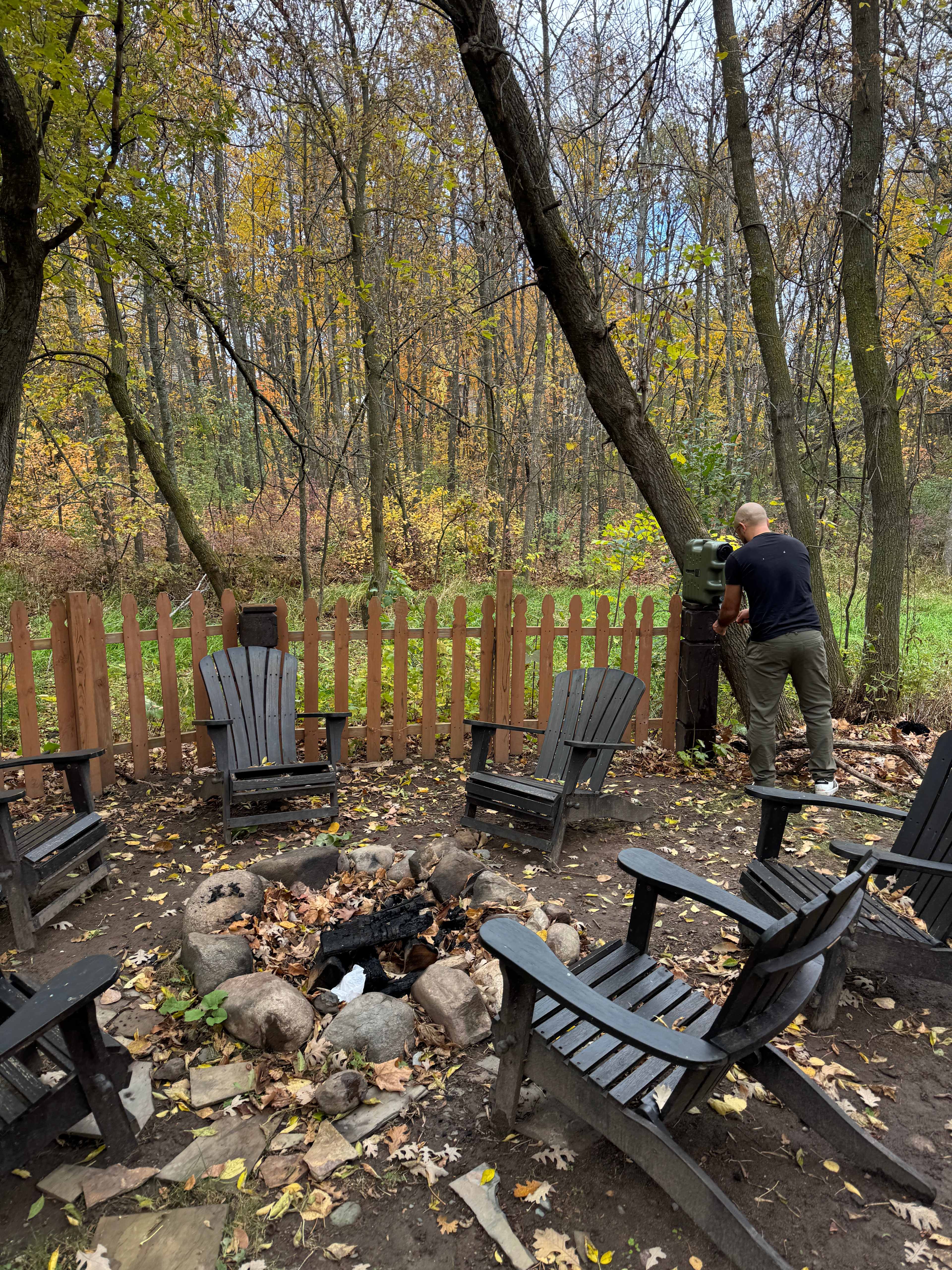The Hamlet Lake Homestead