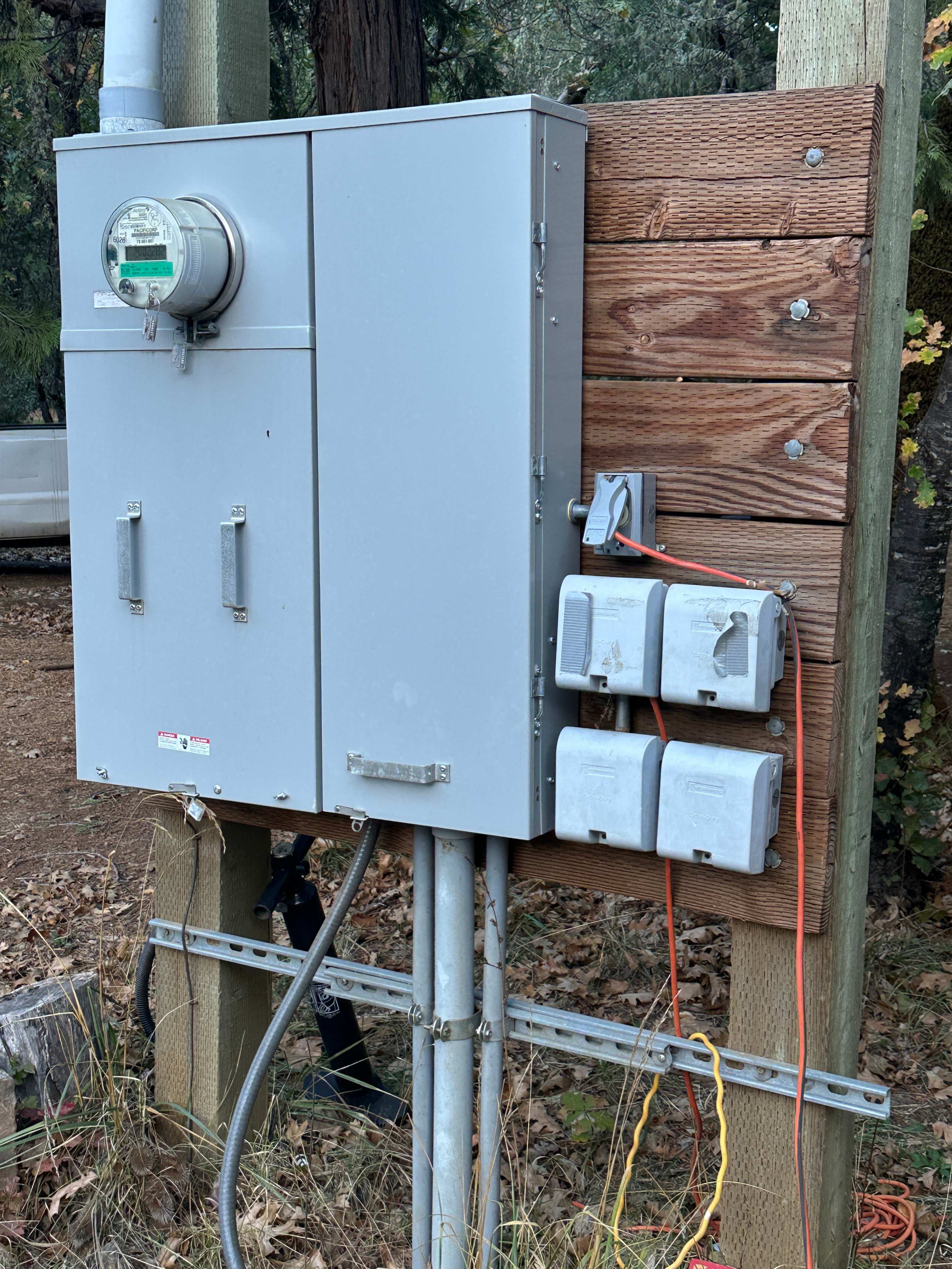 Power box advertised as “EV charger”. 