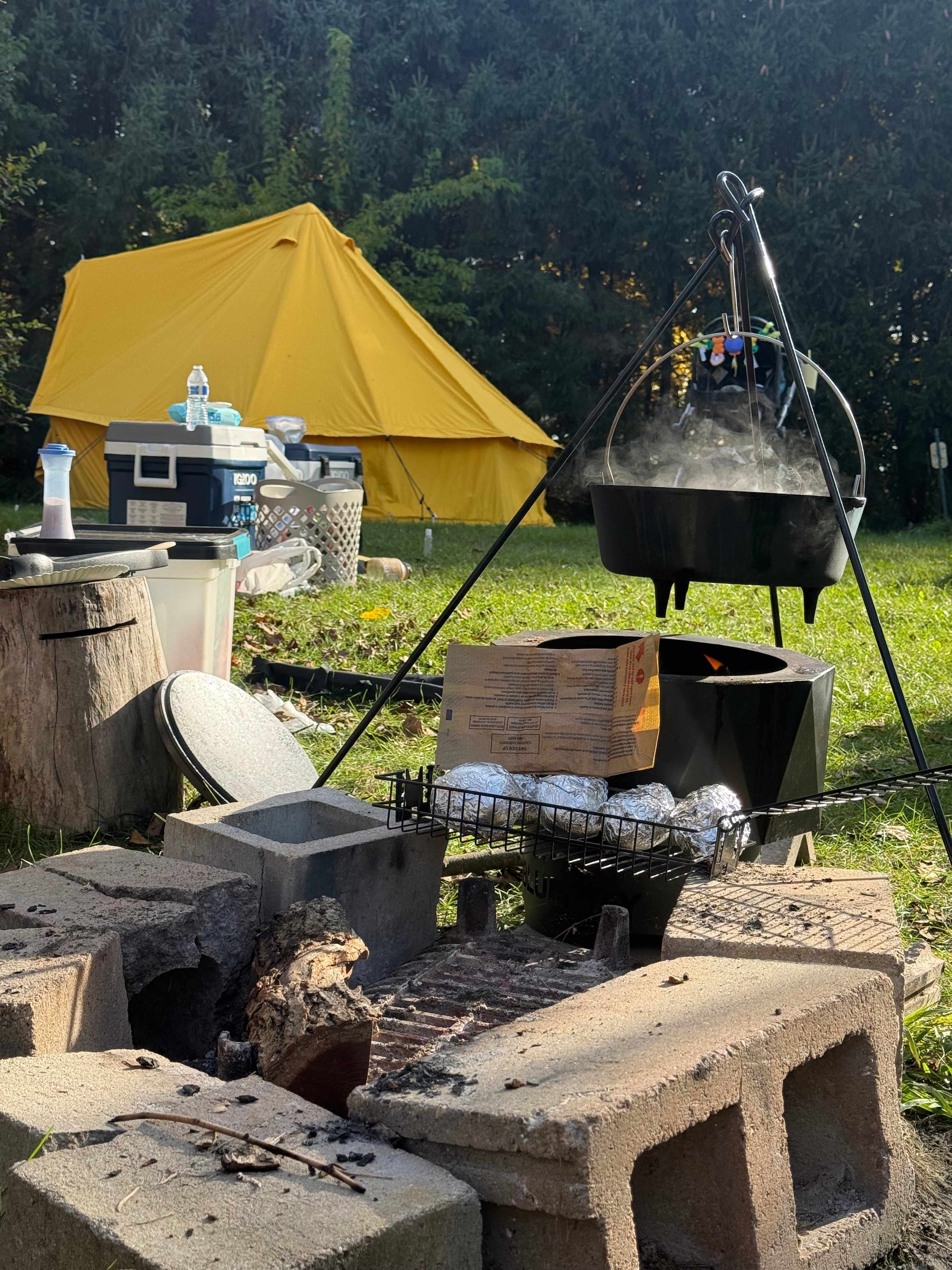 Quiet and private with trails and sites on site