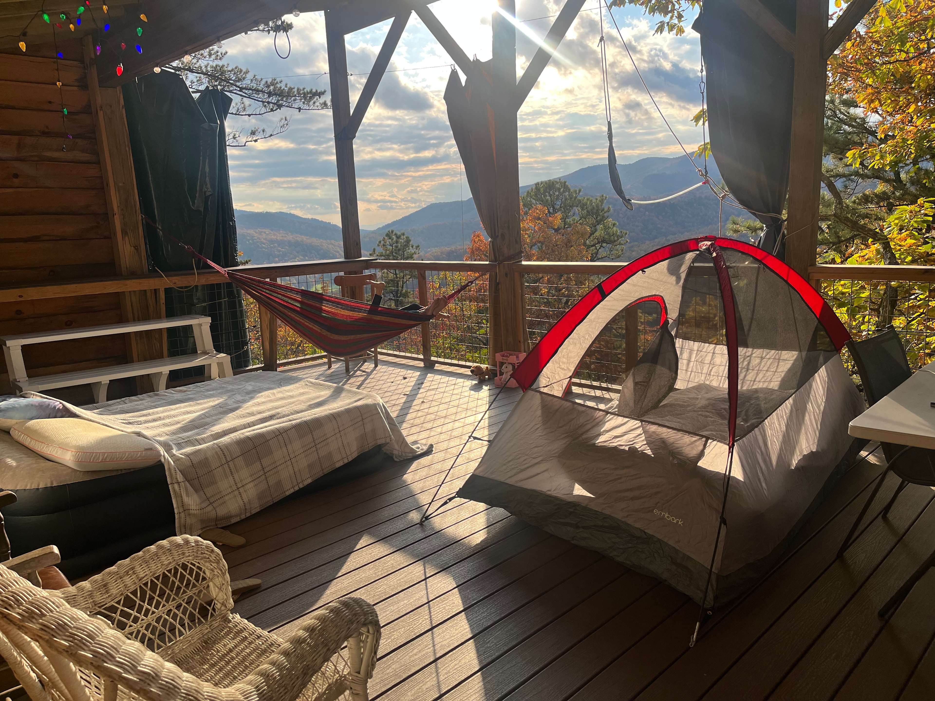 Above the Fray Glamping, Black Mtn.