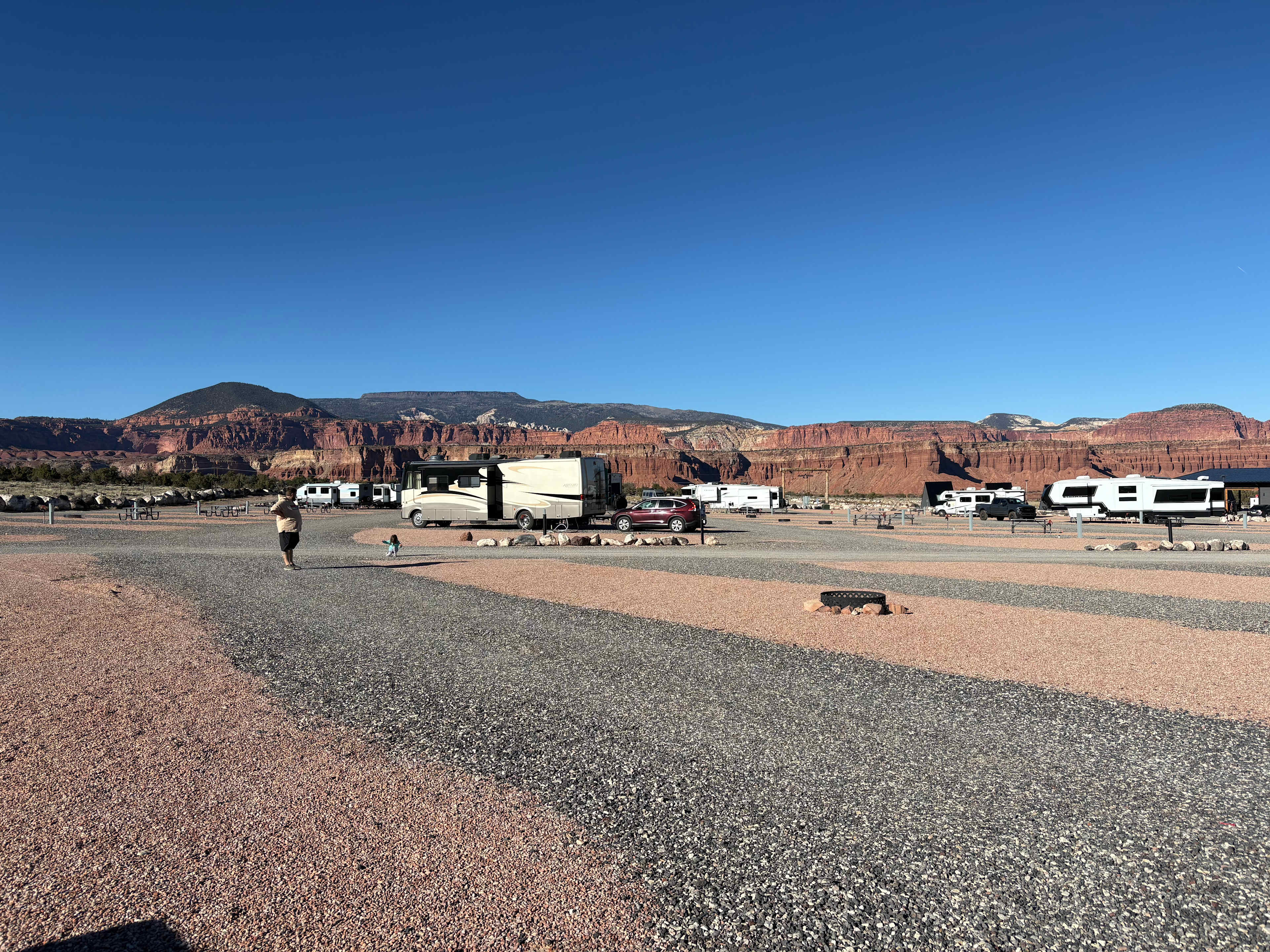 Capitol Reef RV Park and Glamping