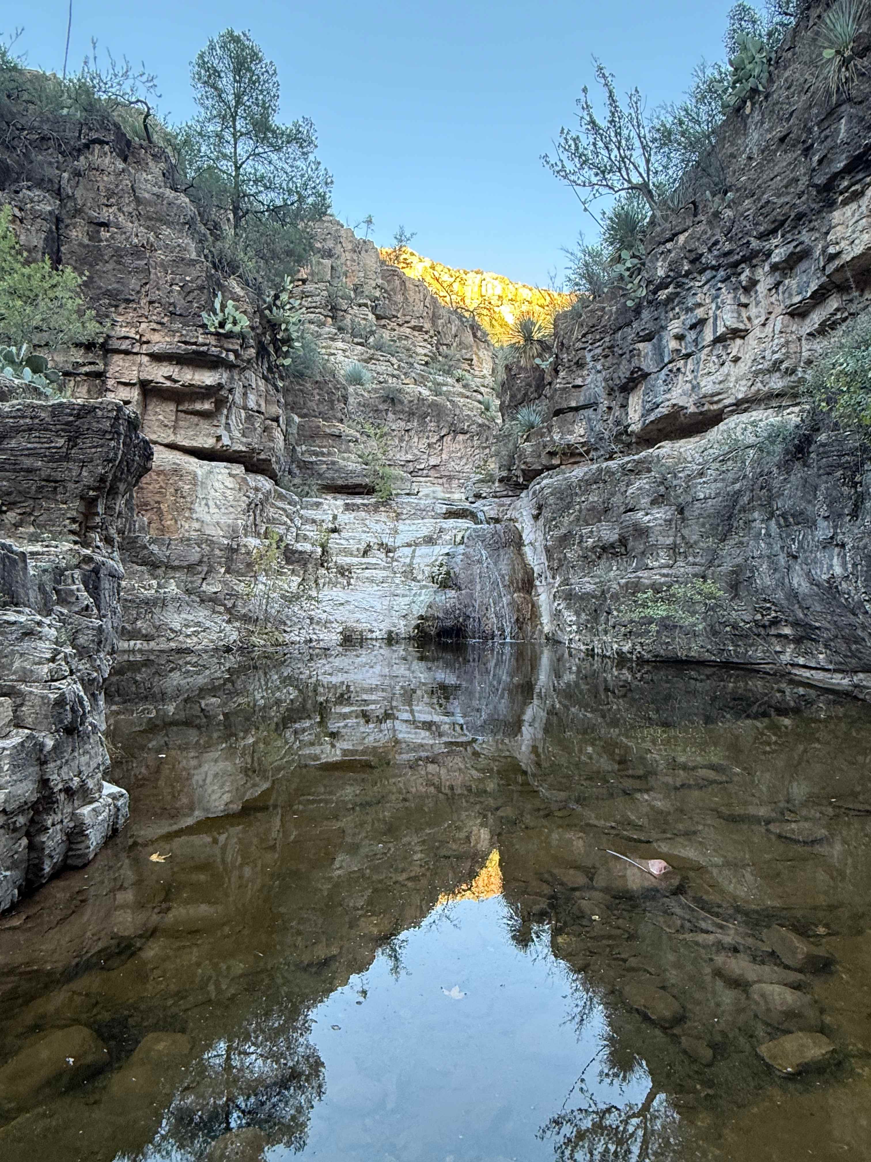 Ash Creek: Canyon Views & History