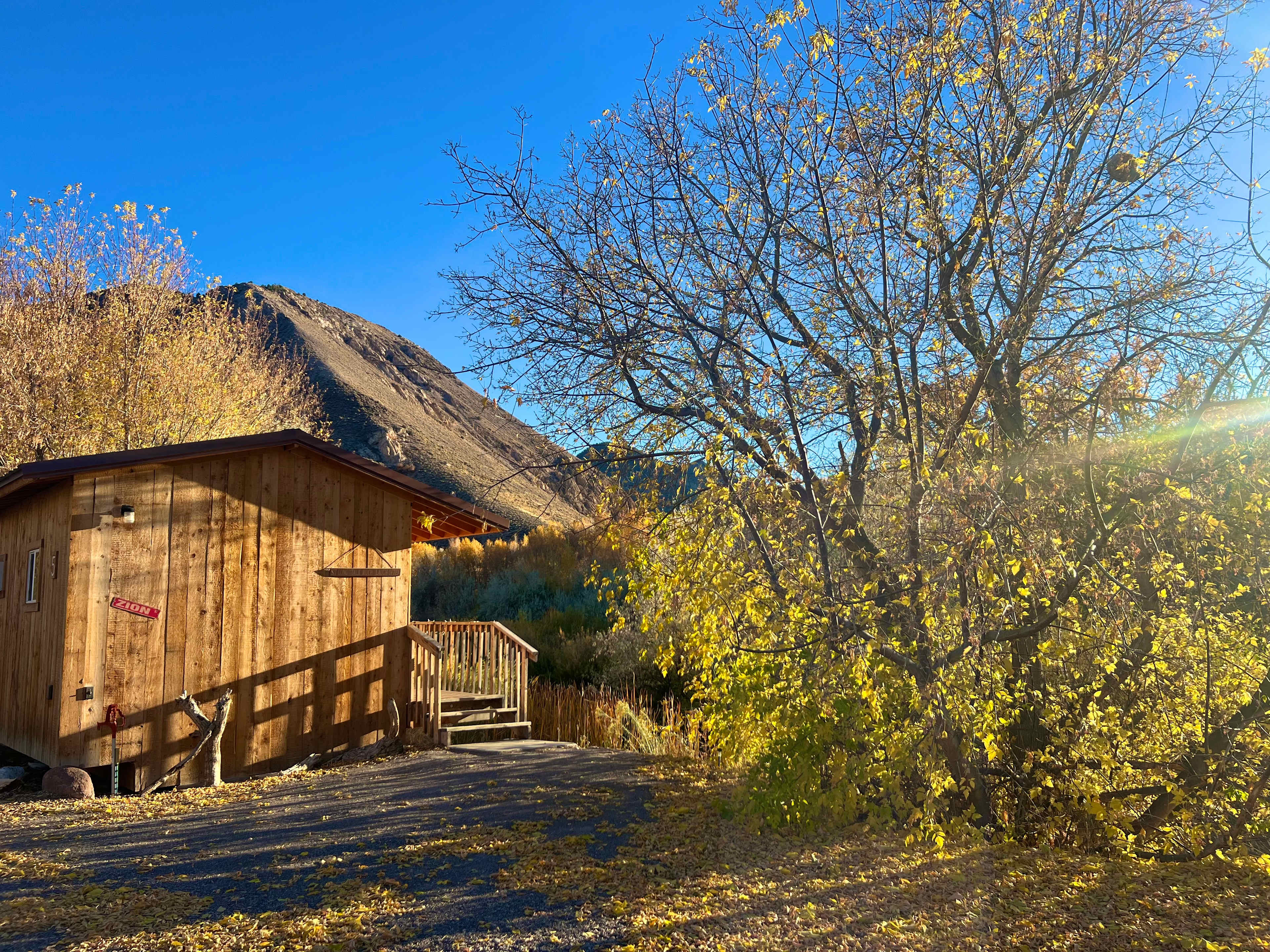 Sevier River RV Park/Themed Cabins