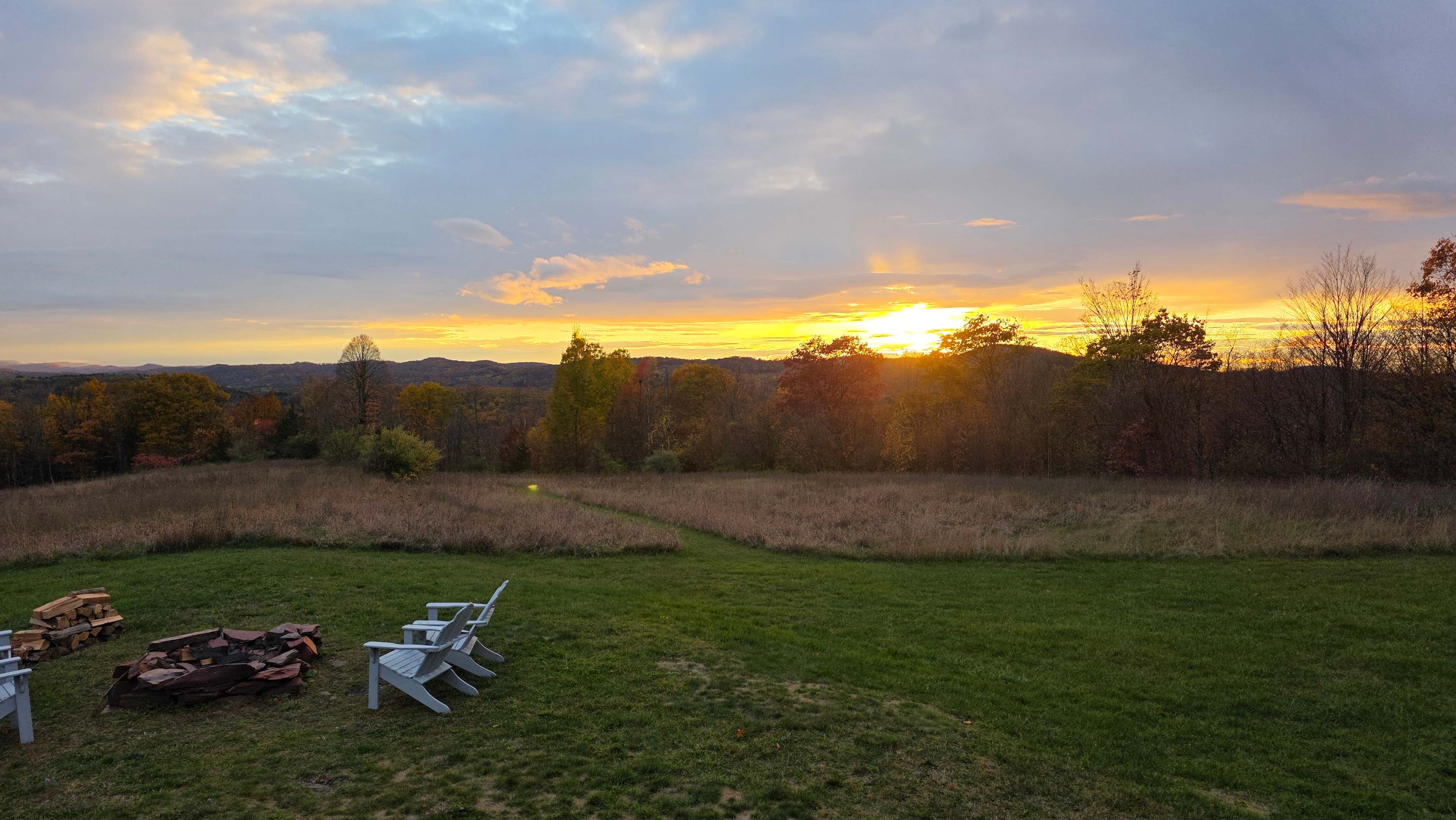 Slateville Lookout & Cabin Retreat