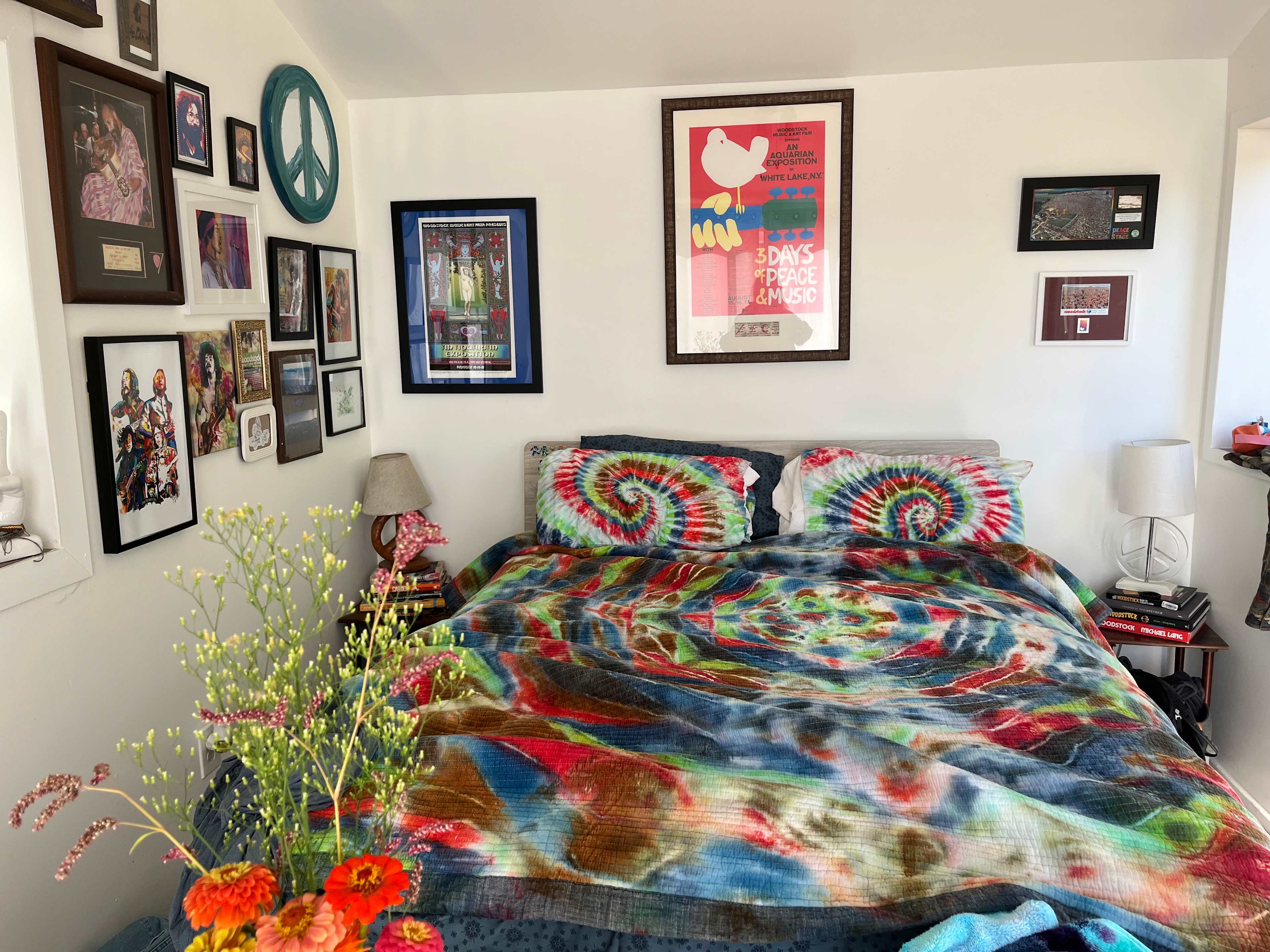 Hippie Havens: A Groovy Retreat