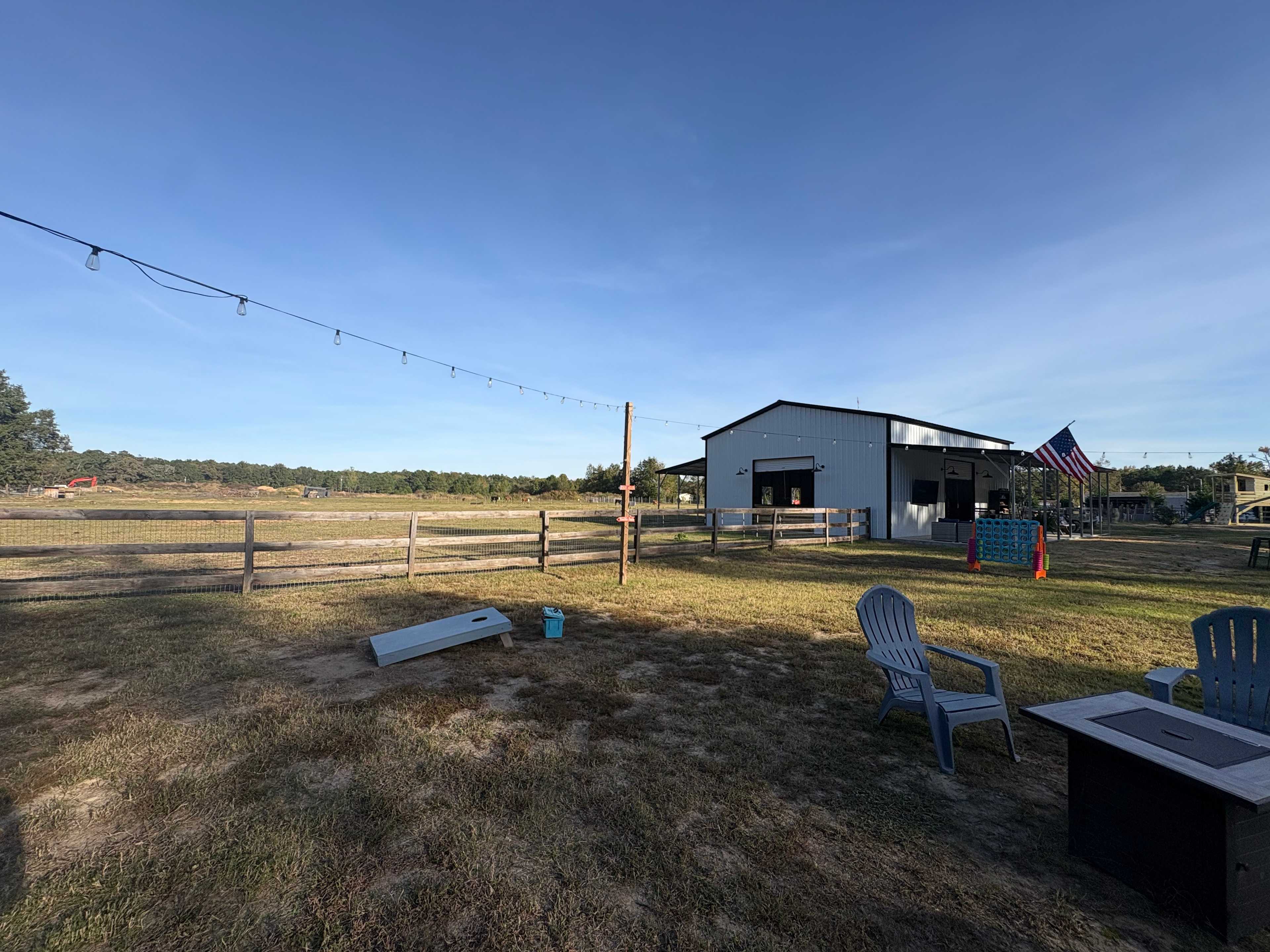Camp at The Farm - Outside Inn