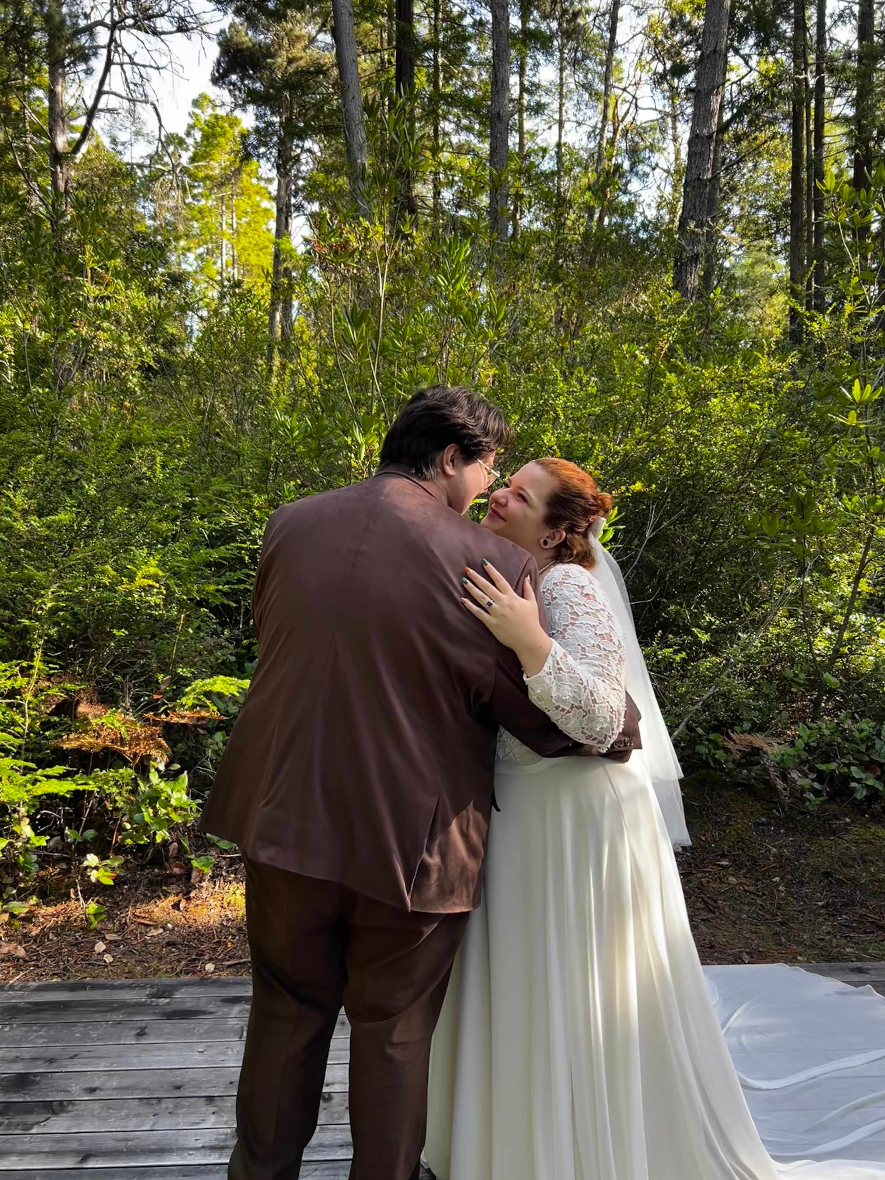 Wedding photos turned out amazing with the beautiful scenery 