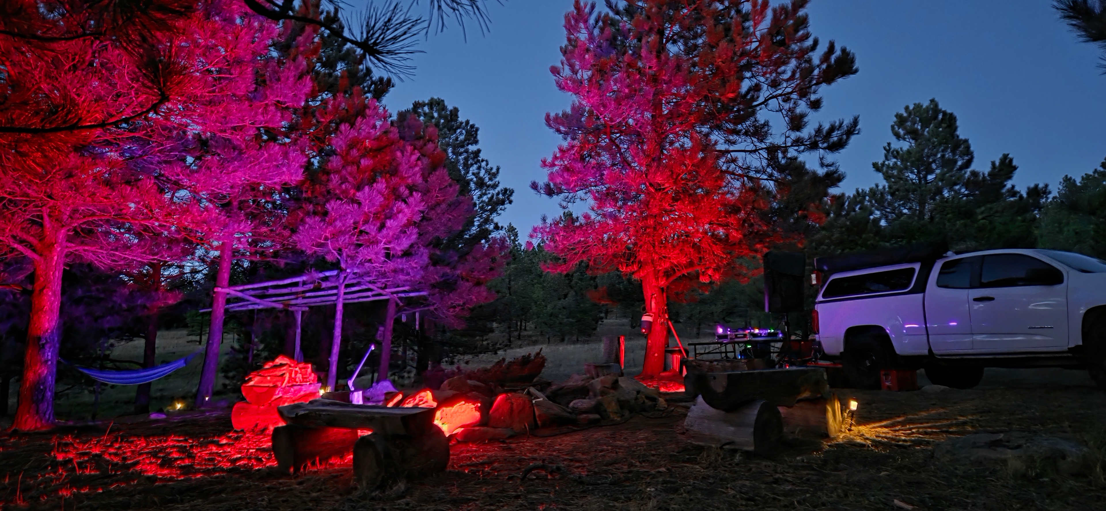 Enchanted Circle Campground (E<<)