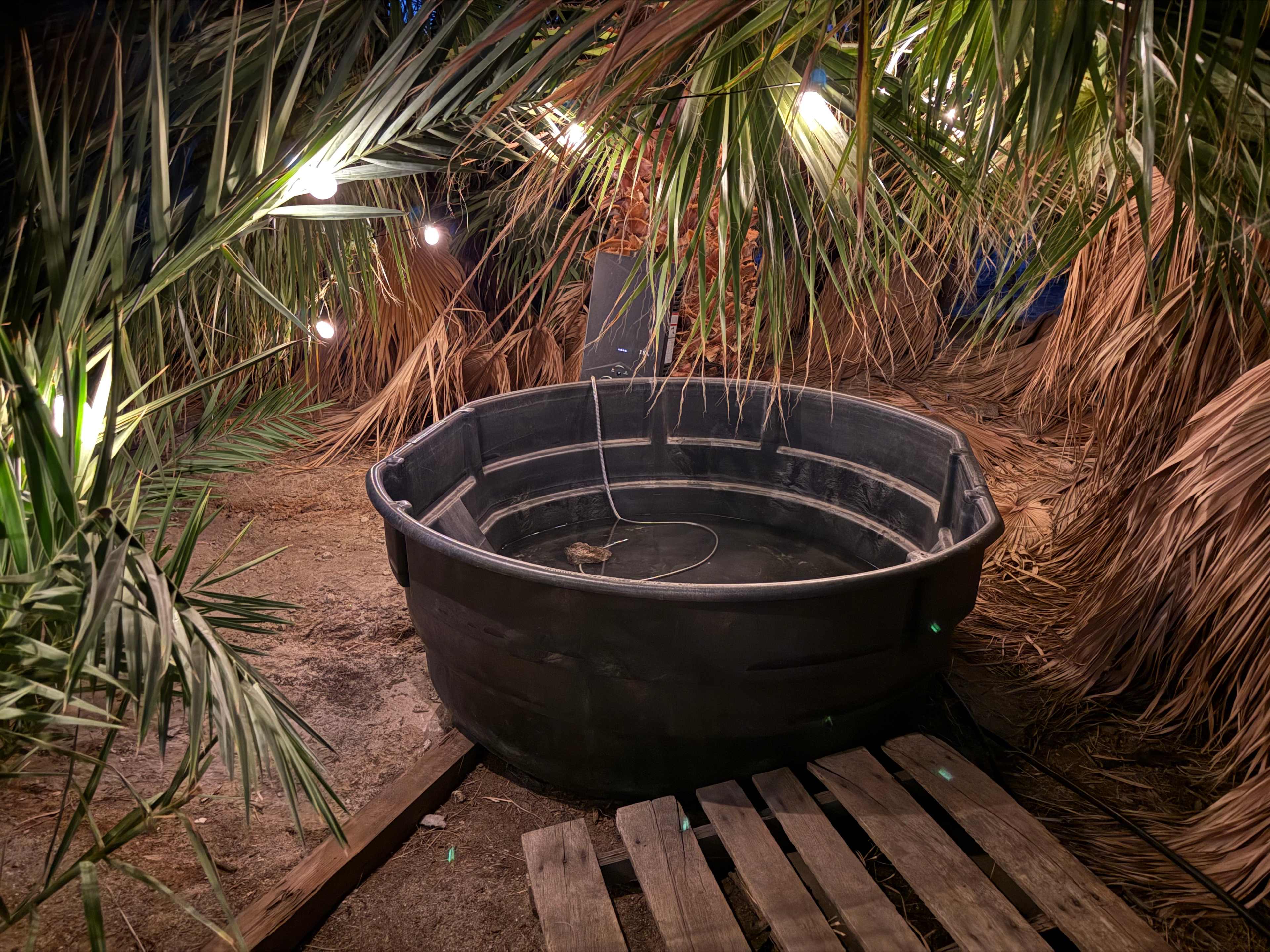 Awsome hot tub of mineral hot spring