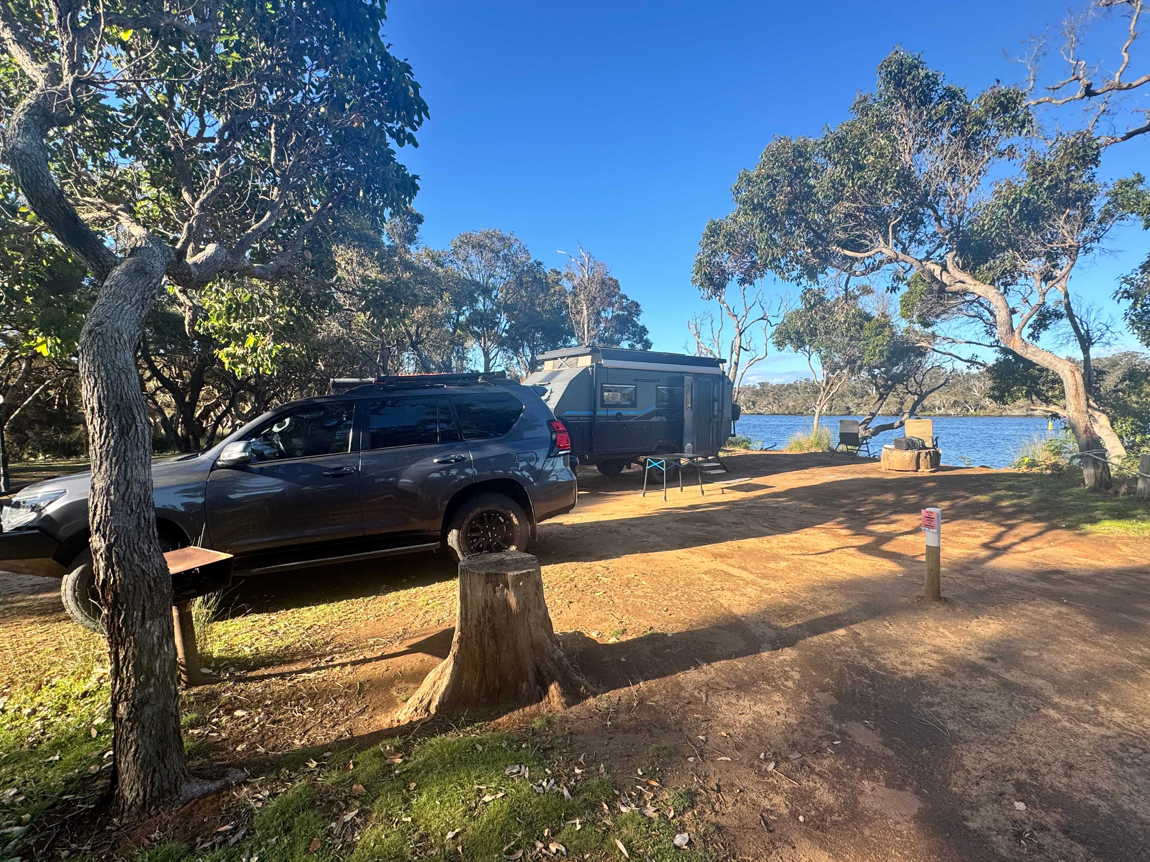 Molloy Holiday Park - Nature Awaits