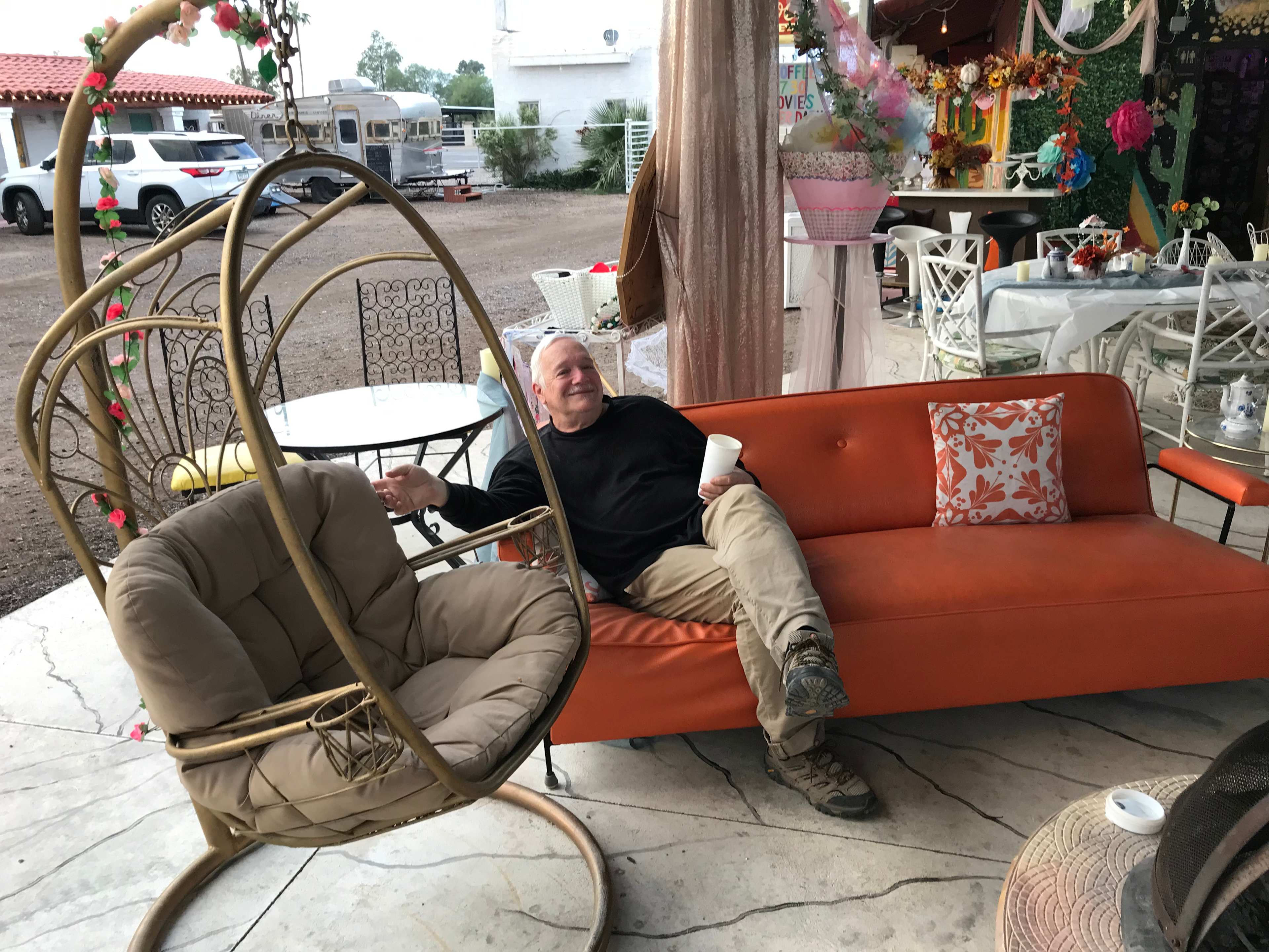 El Pais Motel & Campgrounds