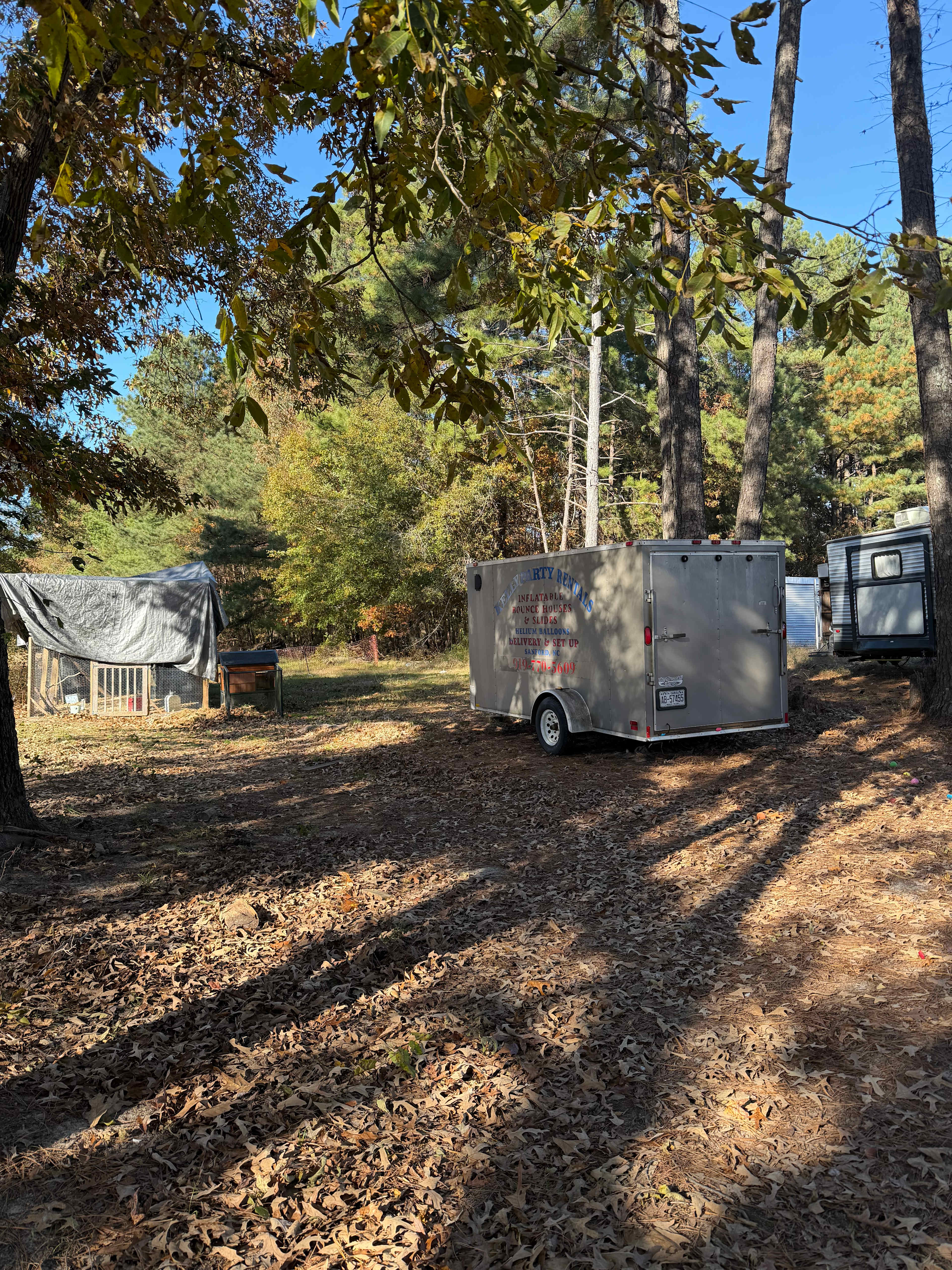 Next to Rv site, a place to set up chairs 