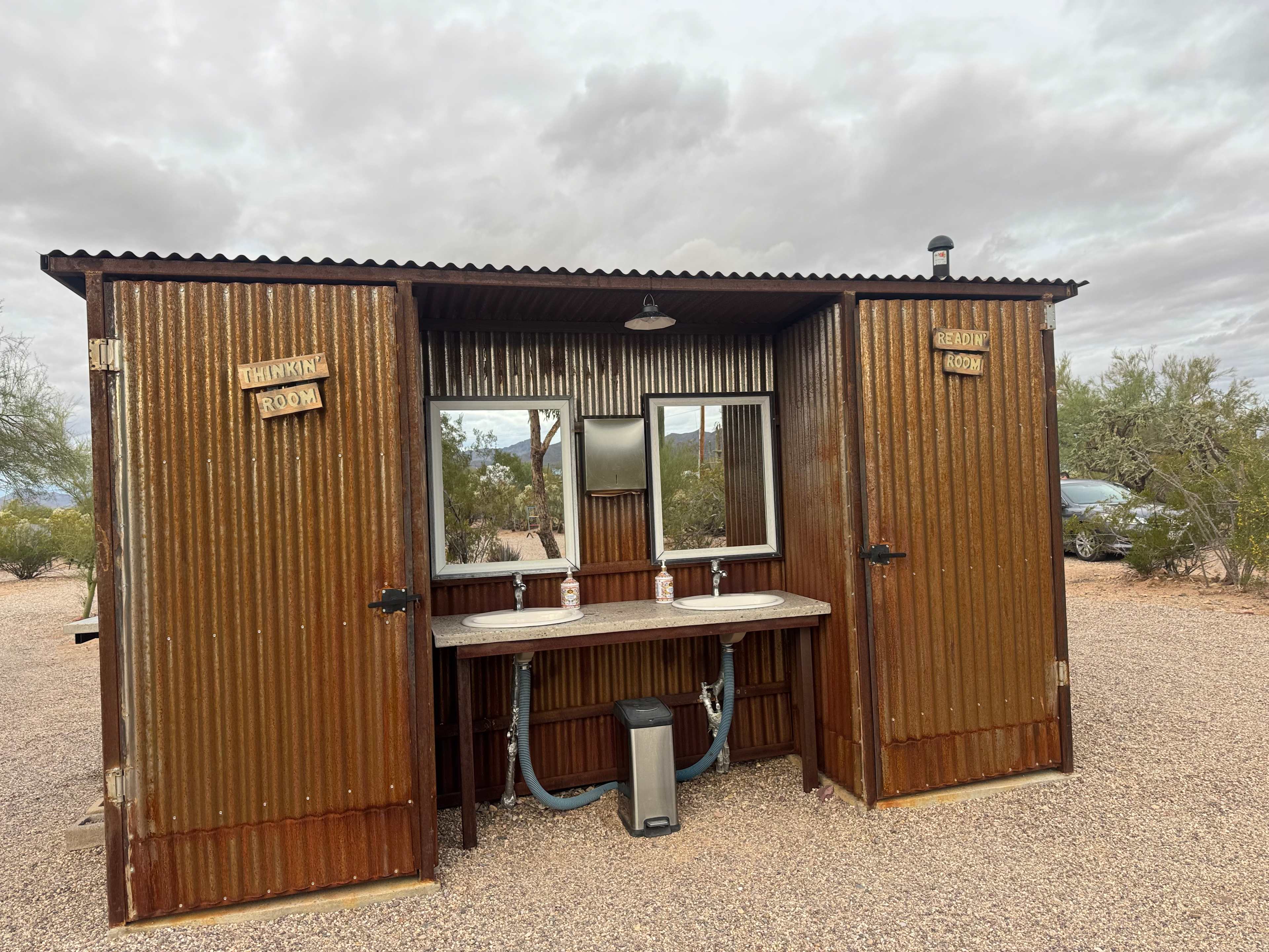 Nice, modern outdoor bathrooms 