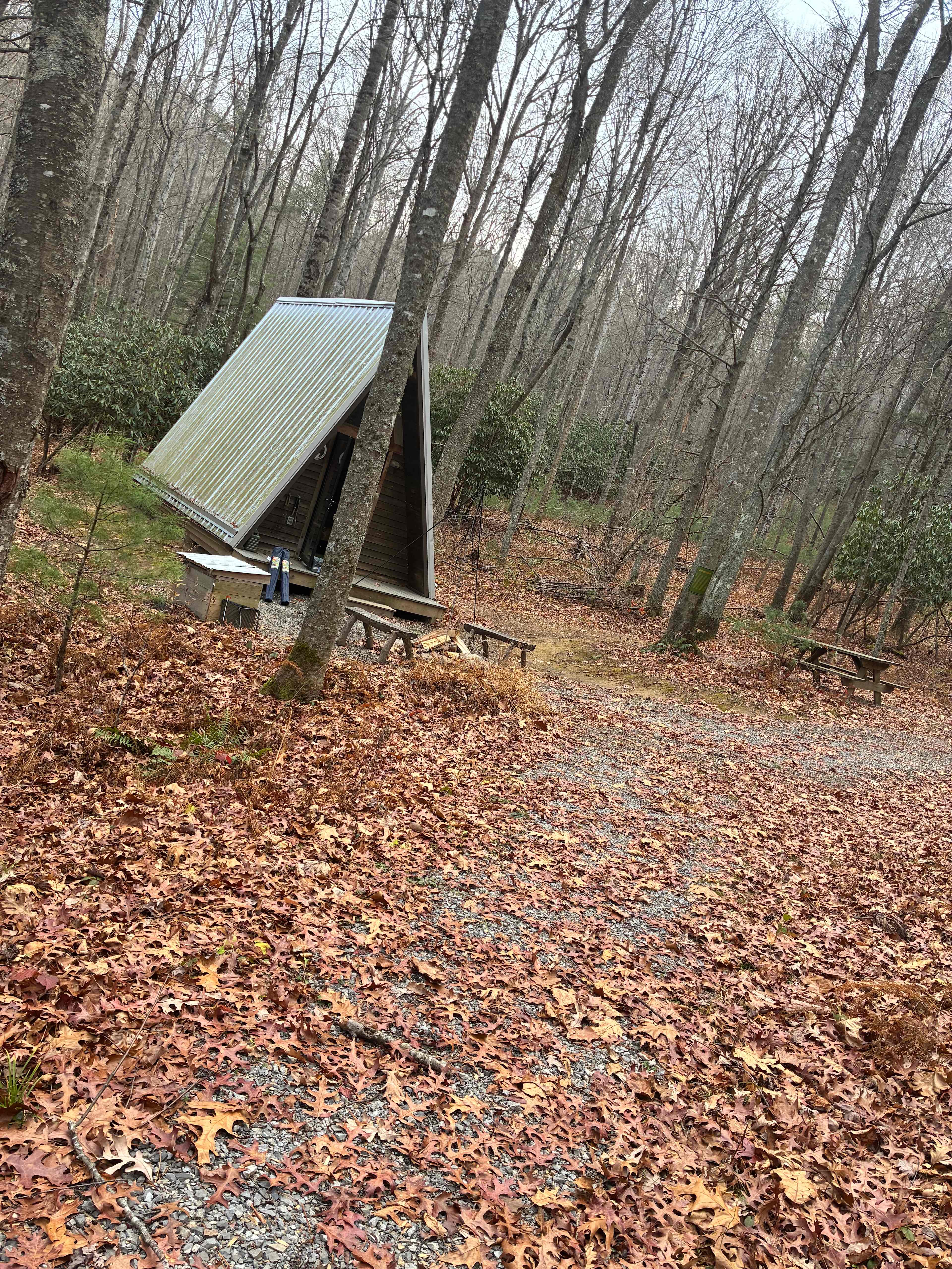 FoxDen by Heartwood Farm and Cabins