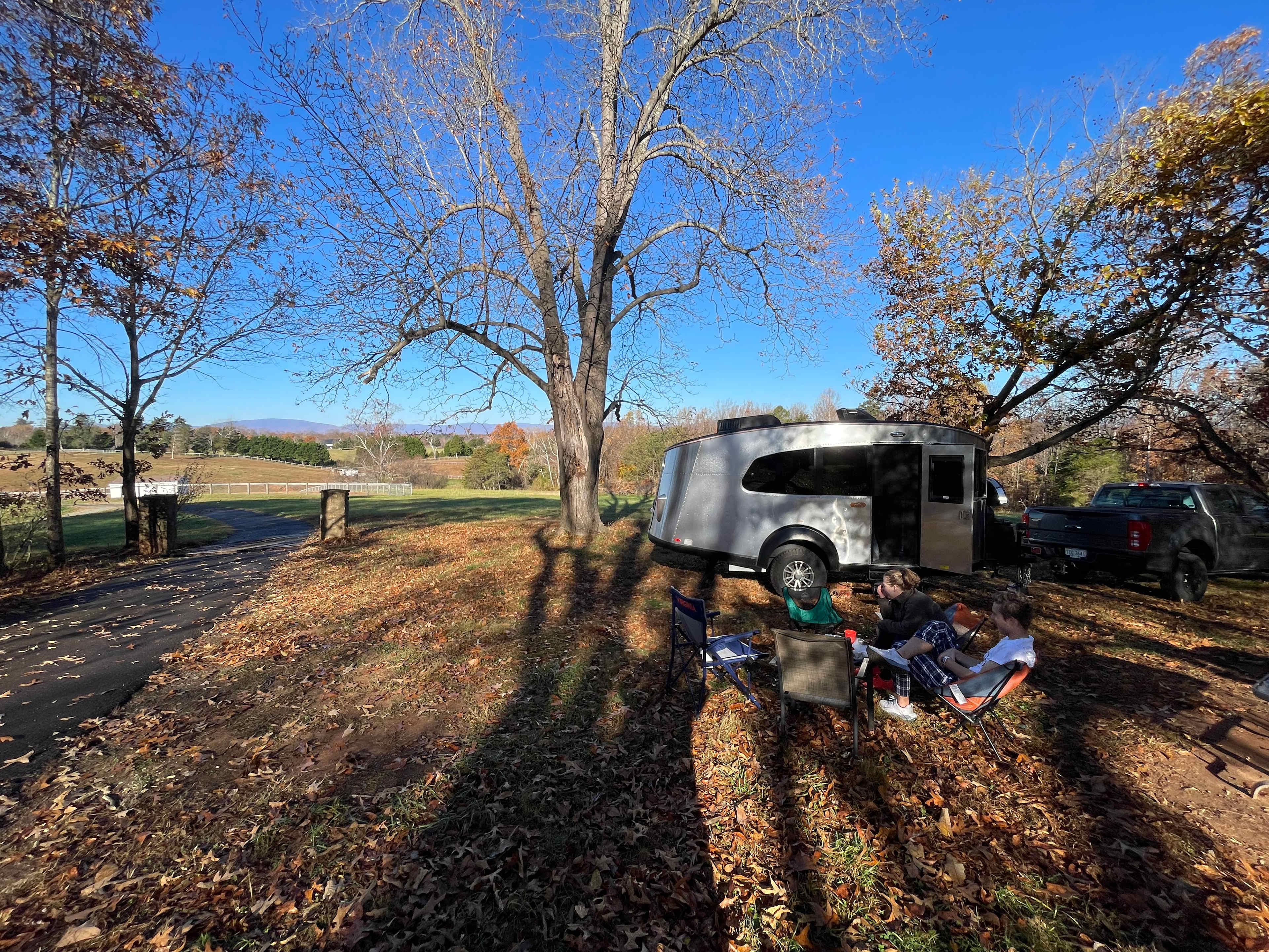 Private Farm Minutes to Cville