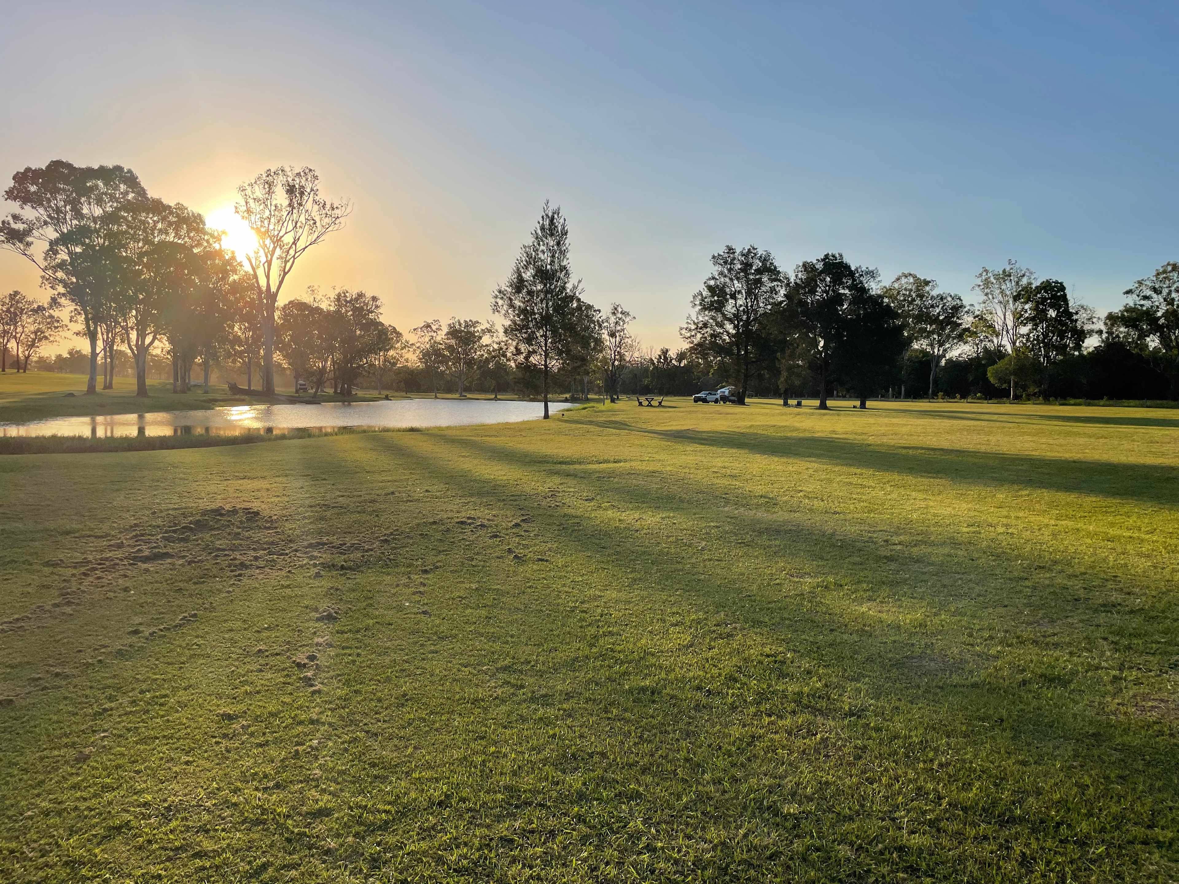 Lake P.S Camping And Picnics Teebar