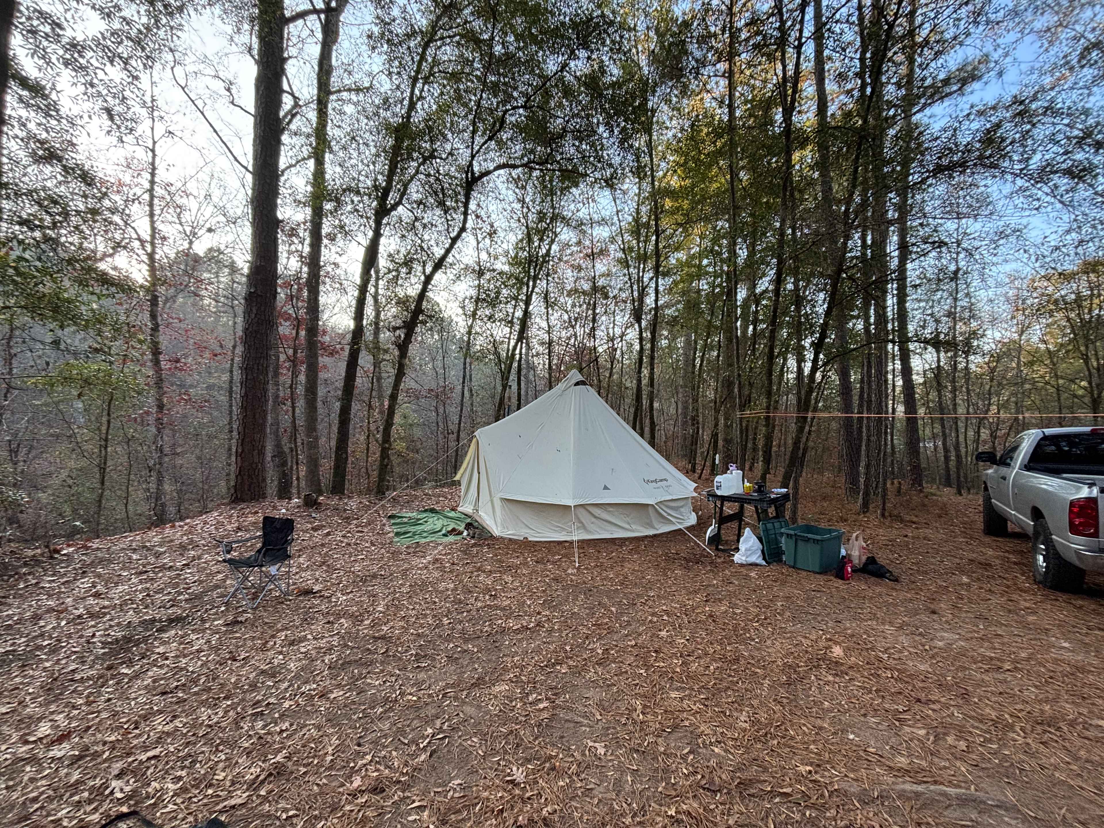 Secluded Riverbend Camp