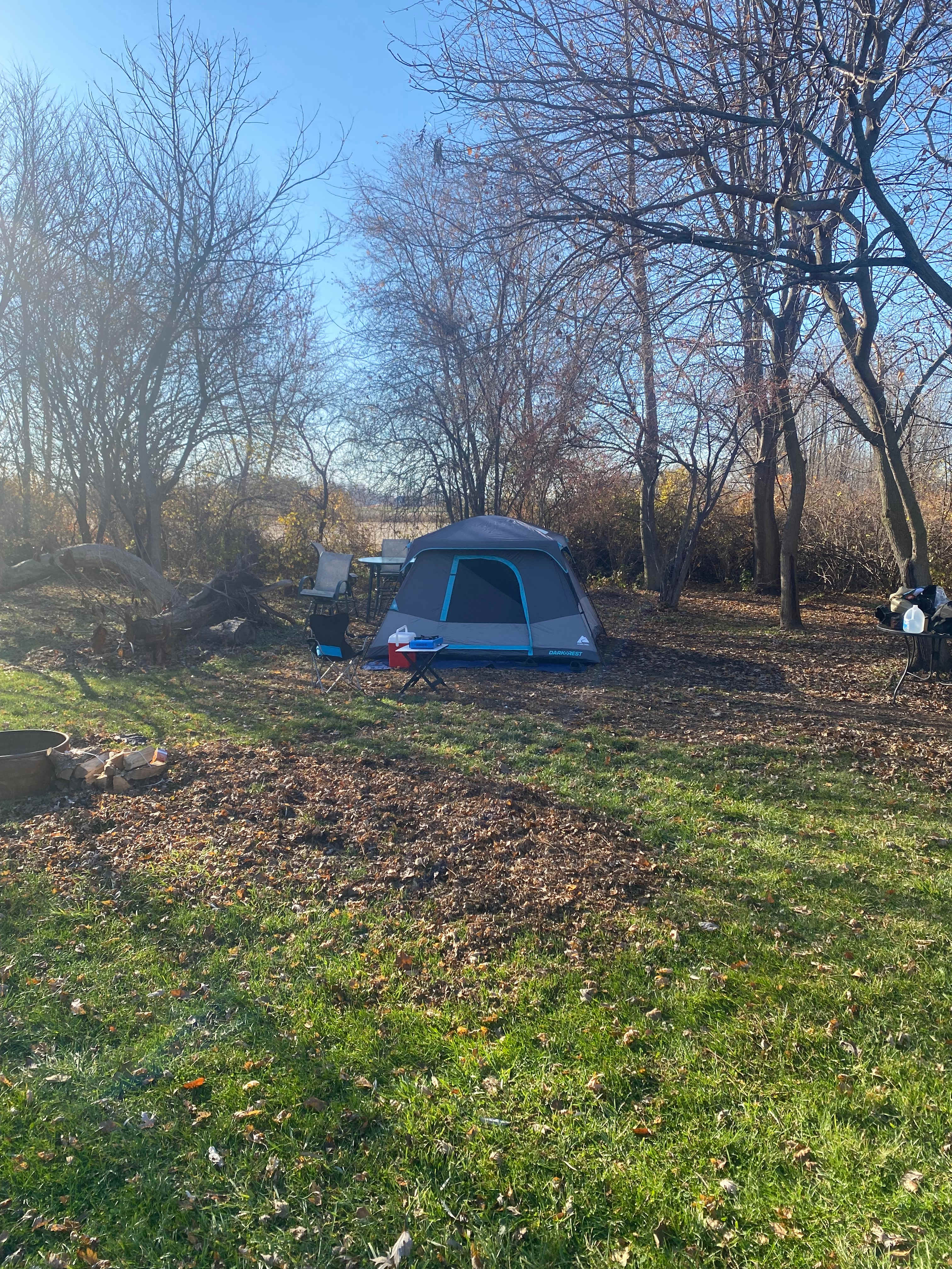 Flat land for tents and vehicles 