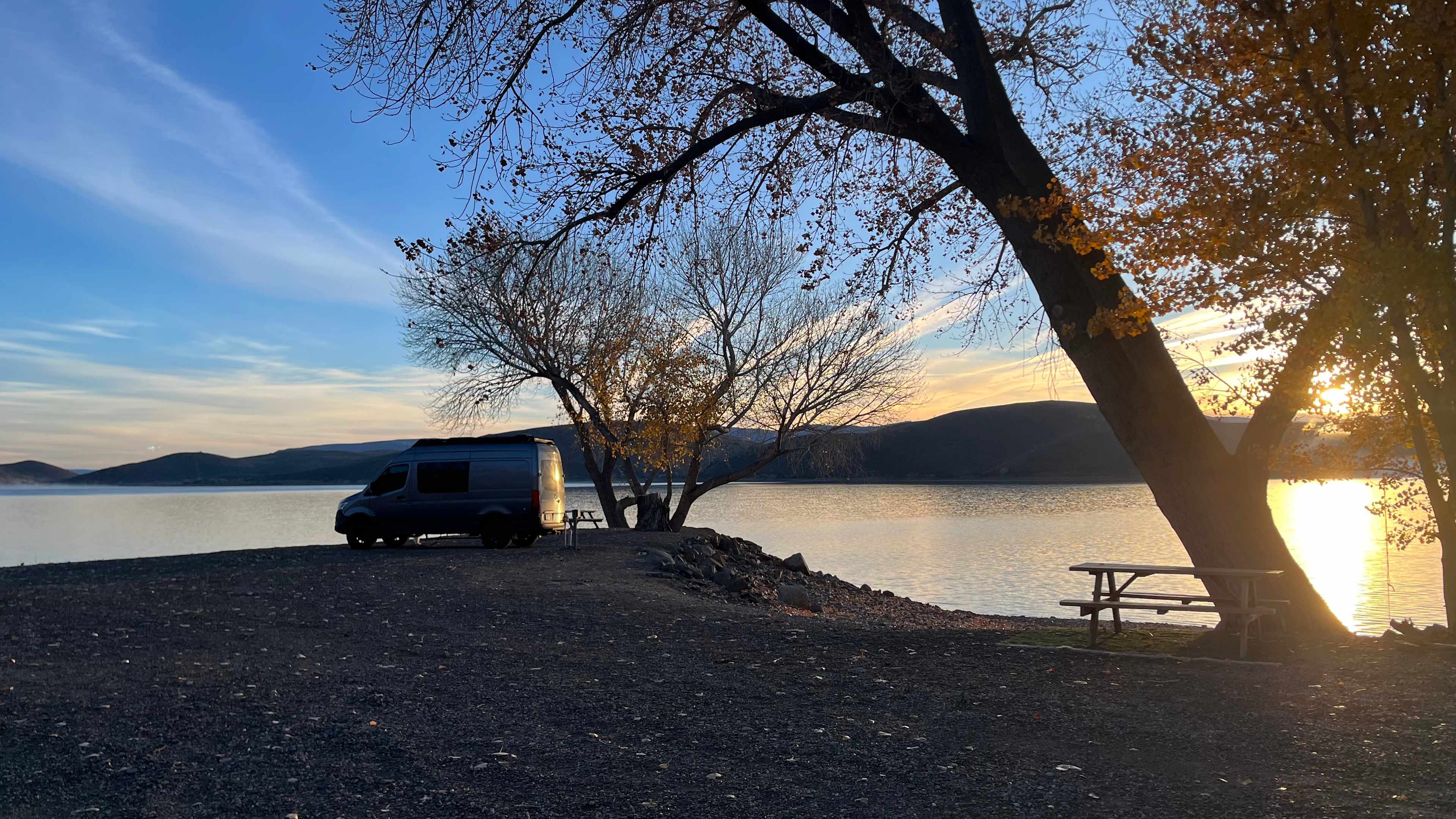 Water front on Topaz Lake