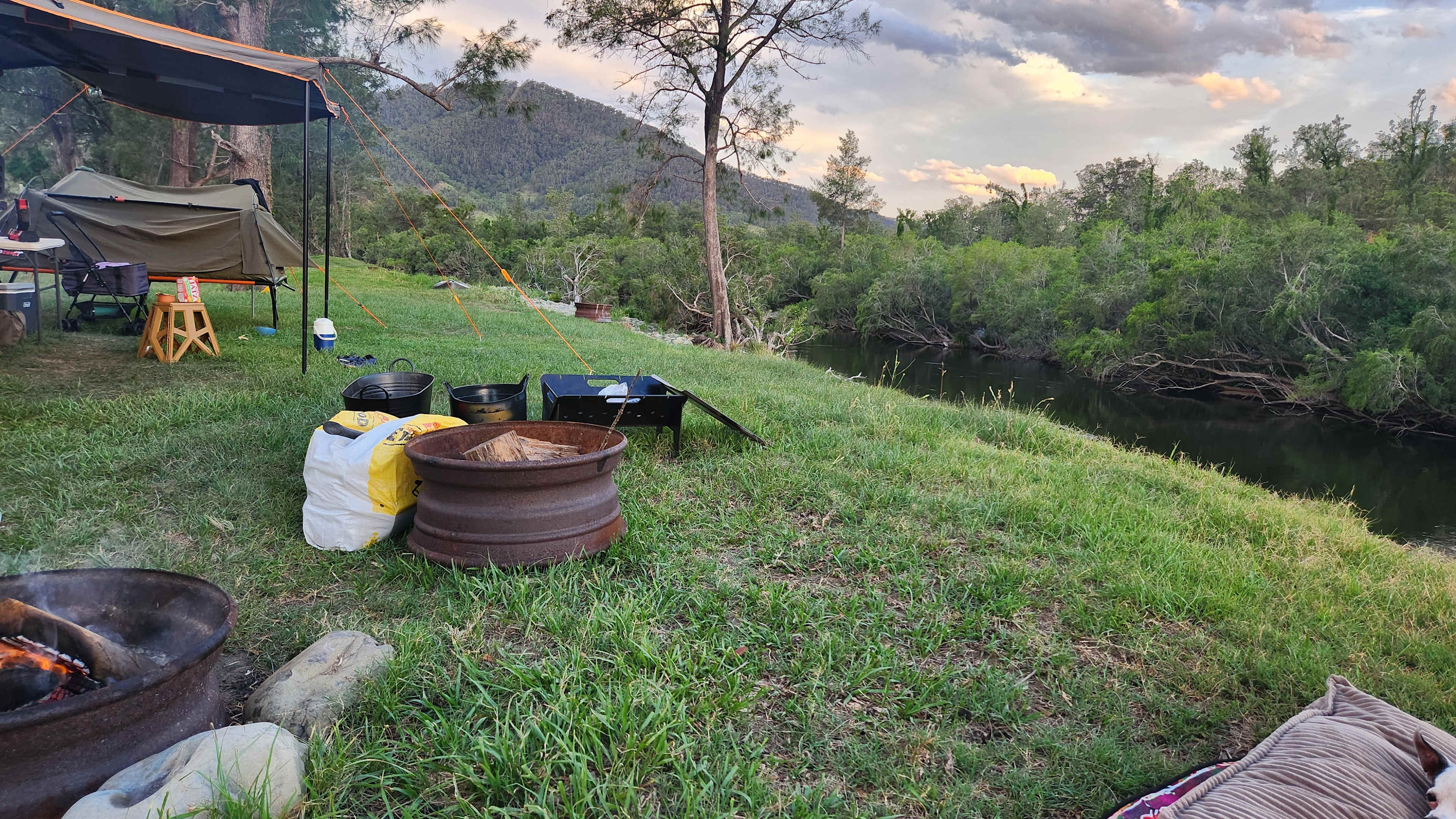 Cracknback Riverside Campground