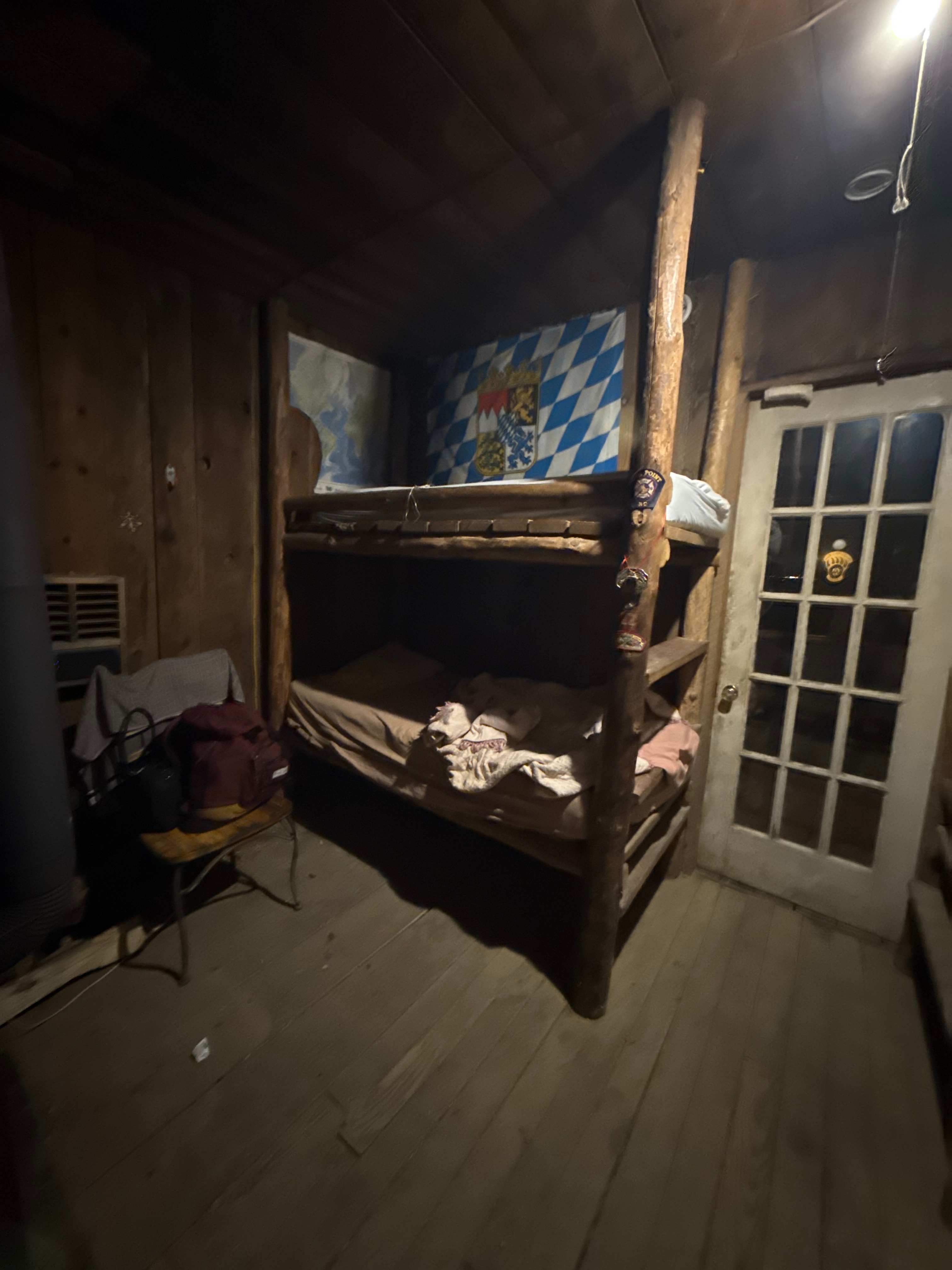 Standing Bear Farm / Hostel