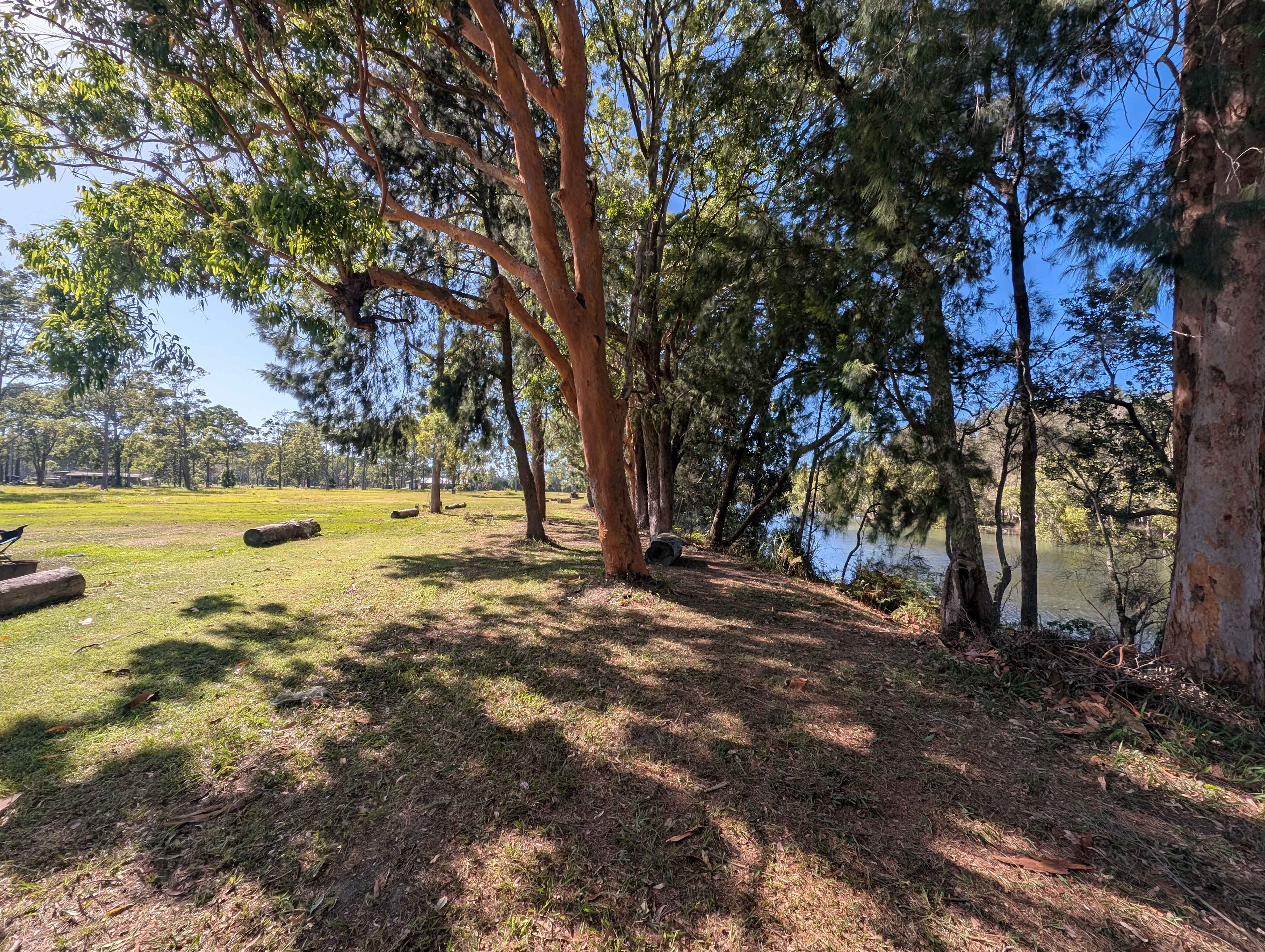 Riverside camping nice and level and grassed