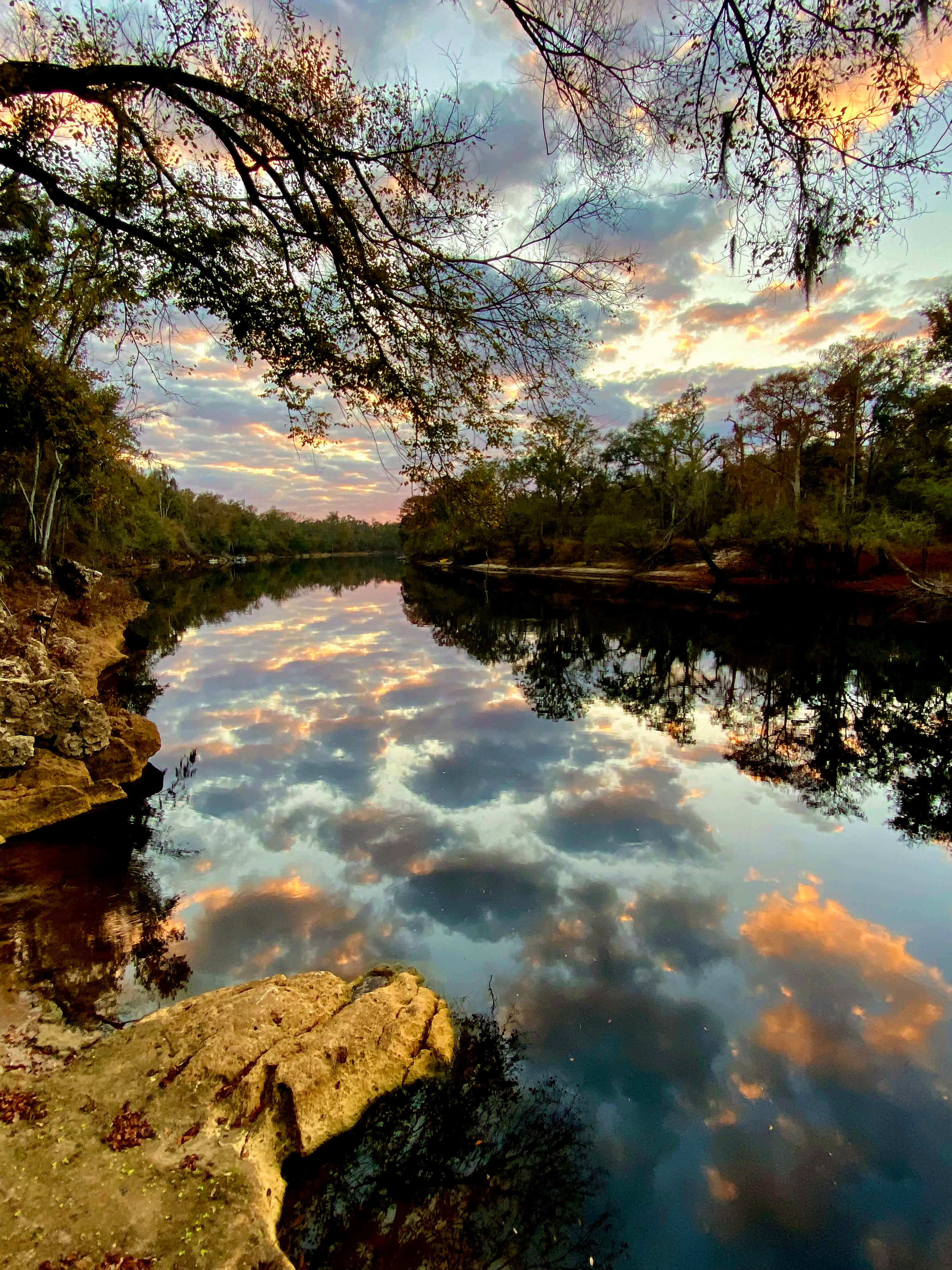 RUNNING SPRINGS RIVER RETREAT