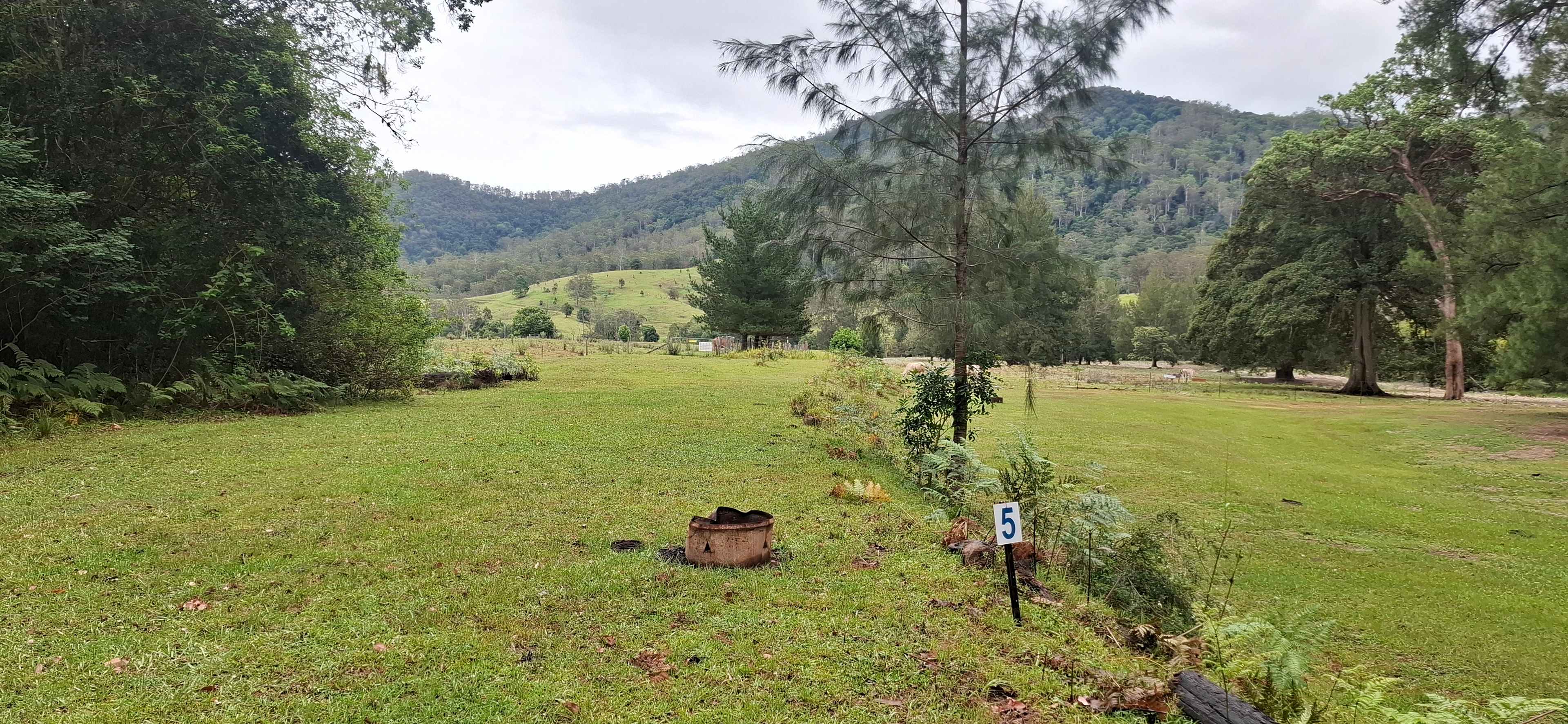 Oxley Riverside Campsites