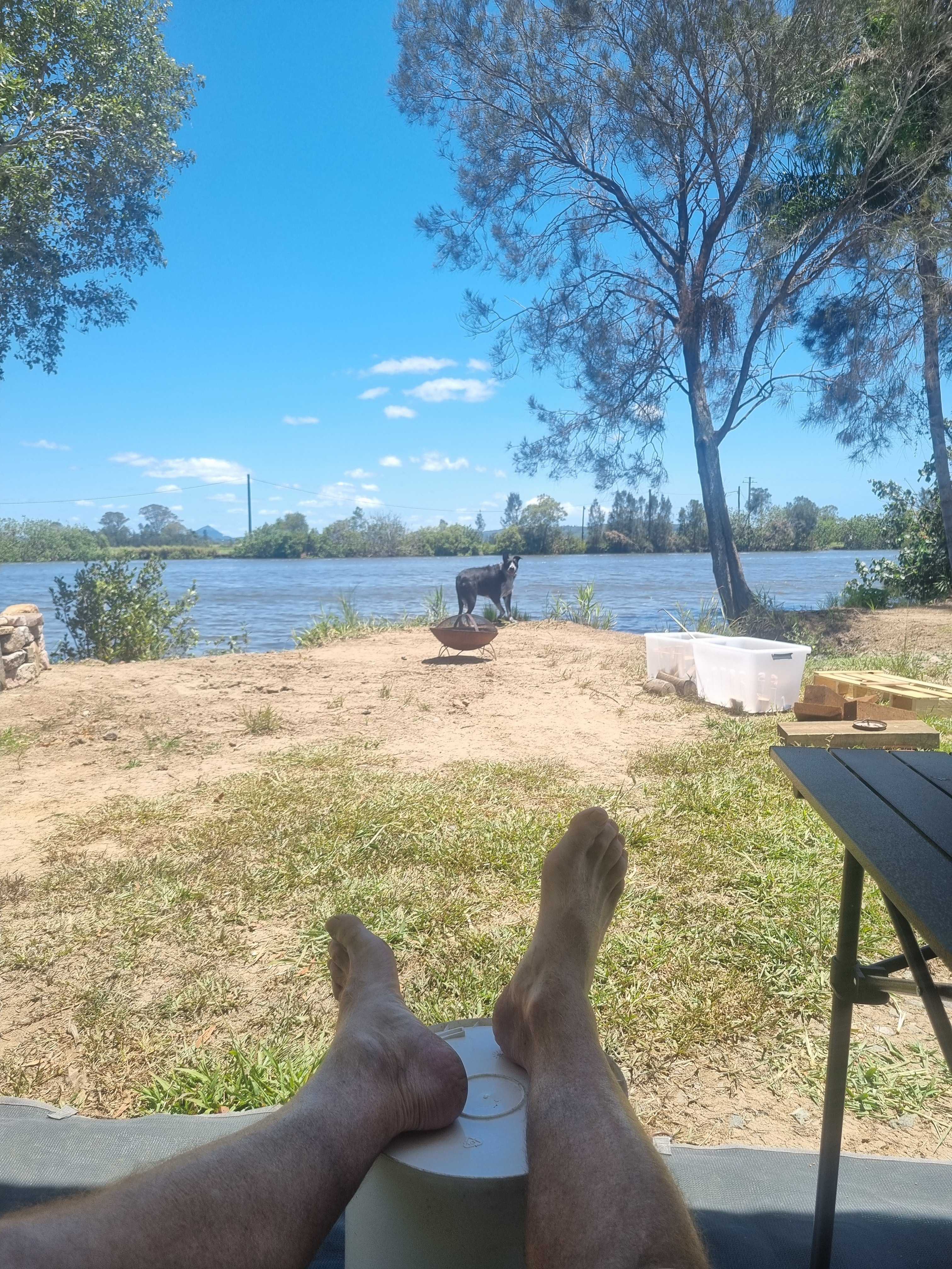 Burtons Riverside Campgrounds