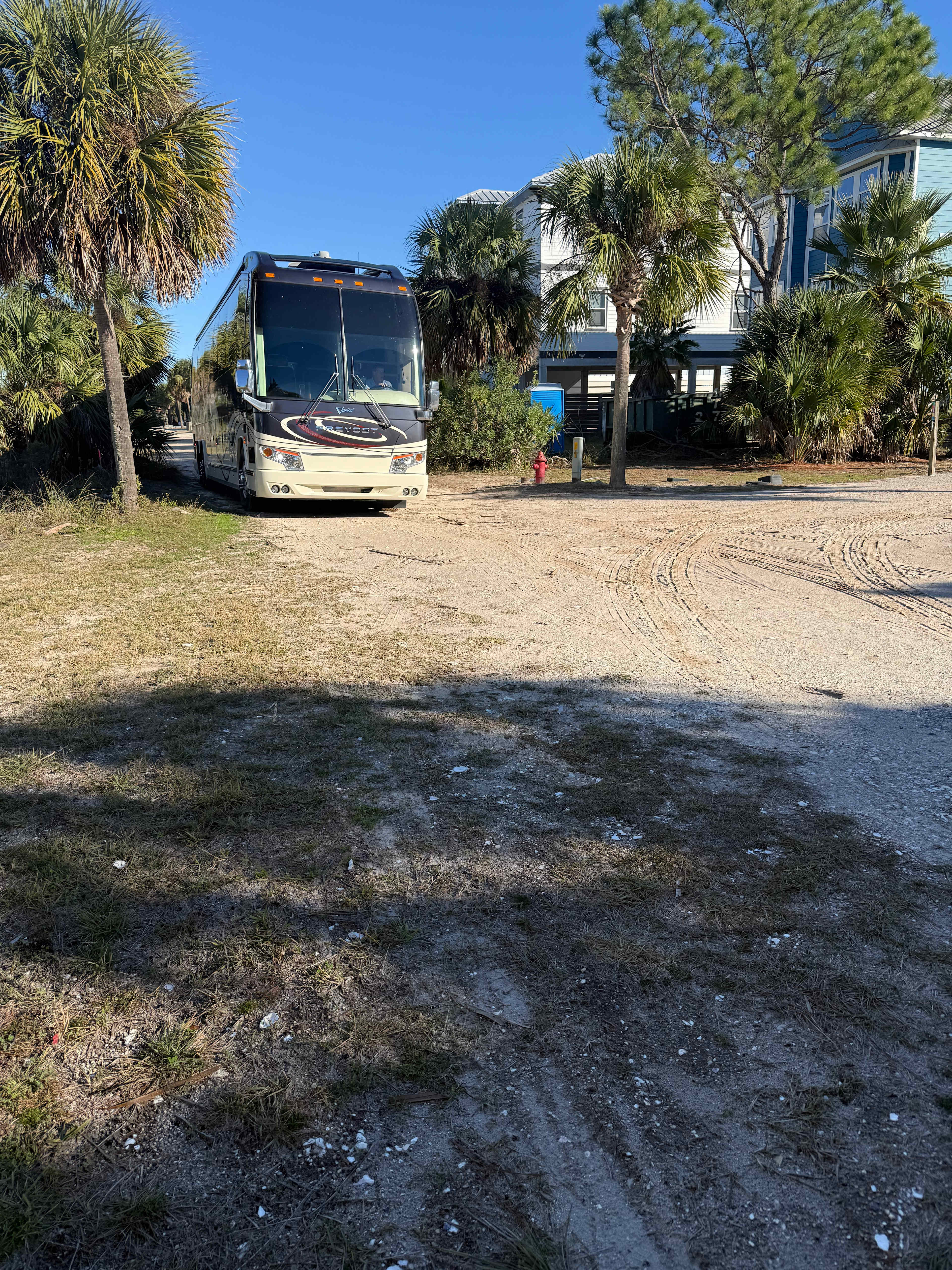 45’ took some maneuvering to get into site but if we can do it anyone can!