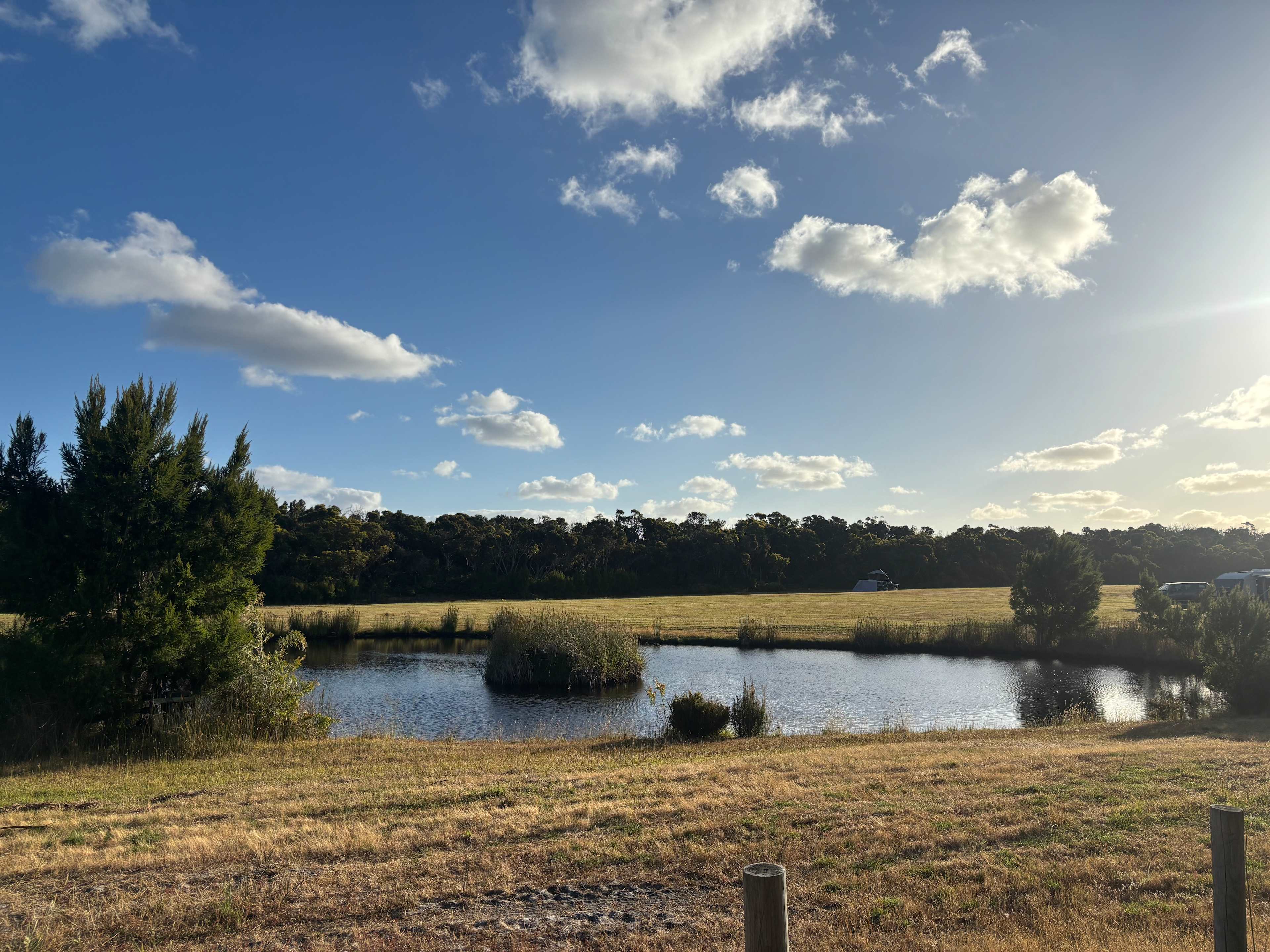 Nutkin Lodge Peaceful Bay