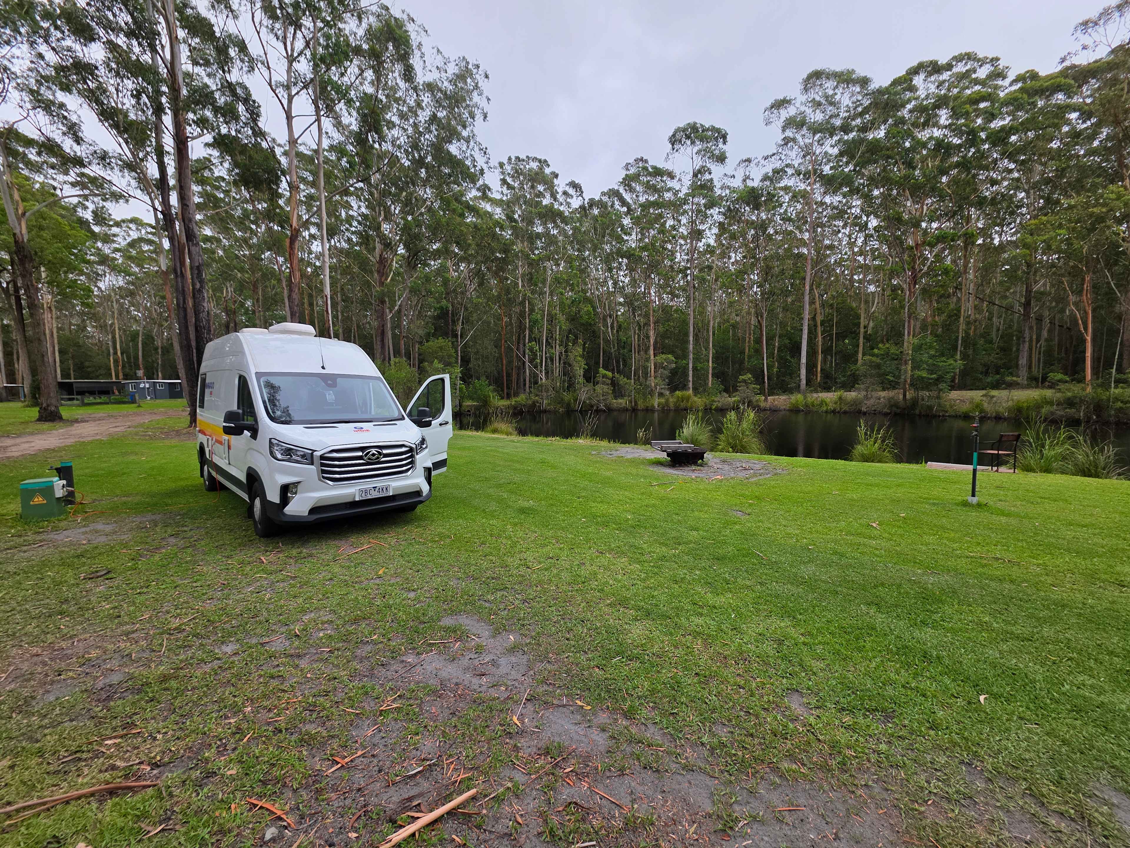 Powered site with tap water access with view of the dam.