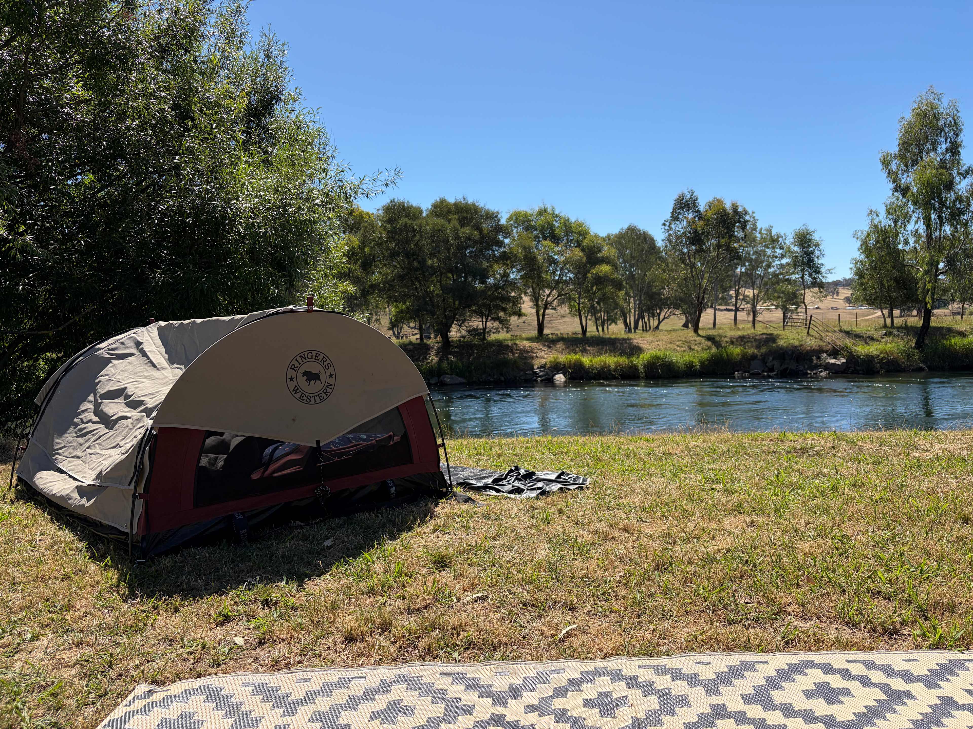 Bahwidgee on Tumut River