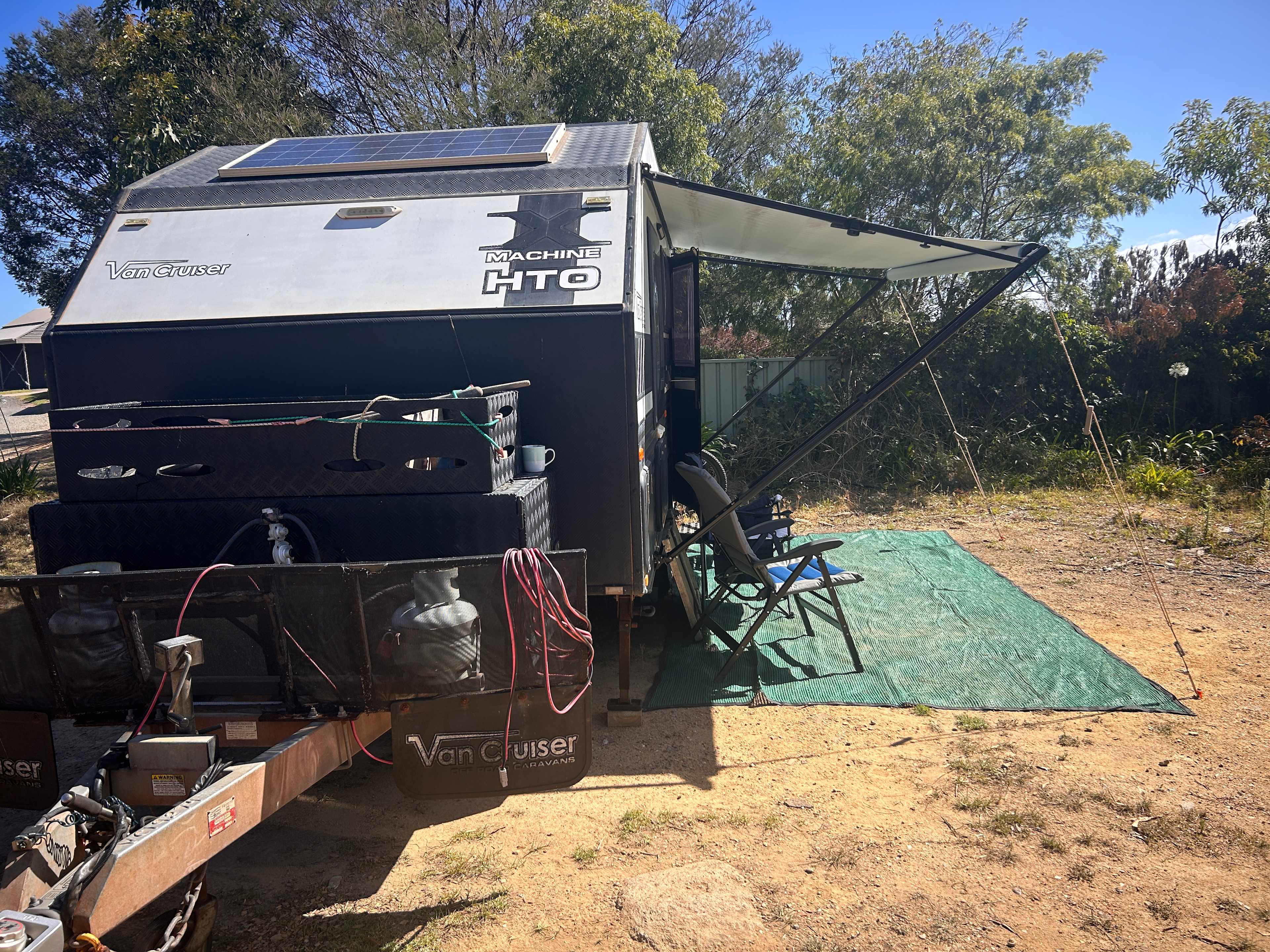 Wattle And Wave Hip Camp - Tathra