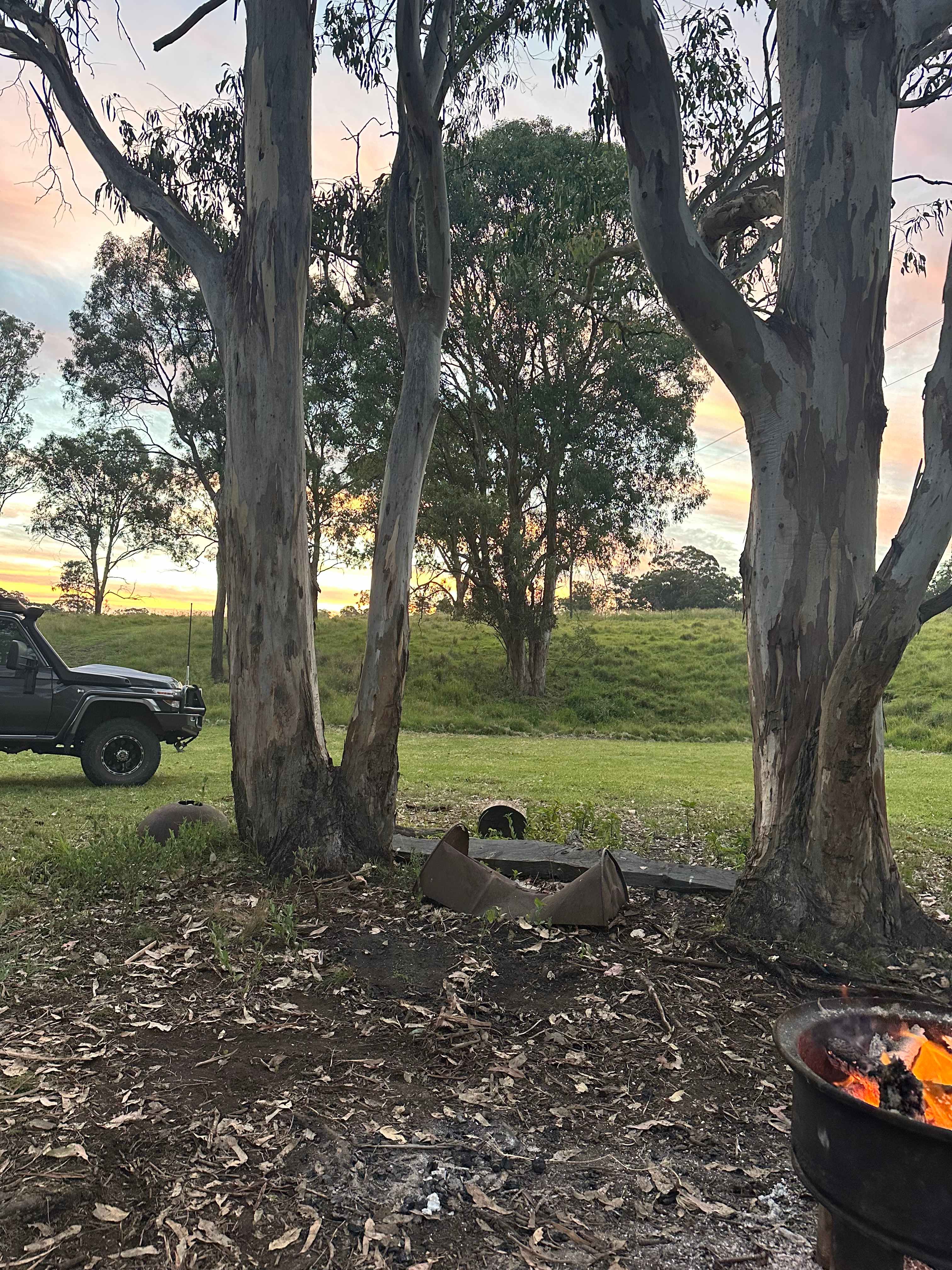 Empty Pockets creek-side Farm Stay