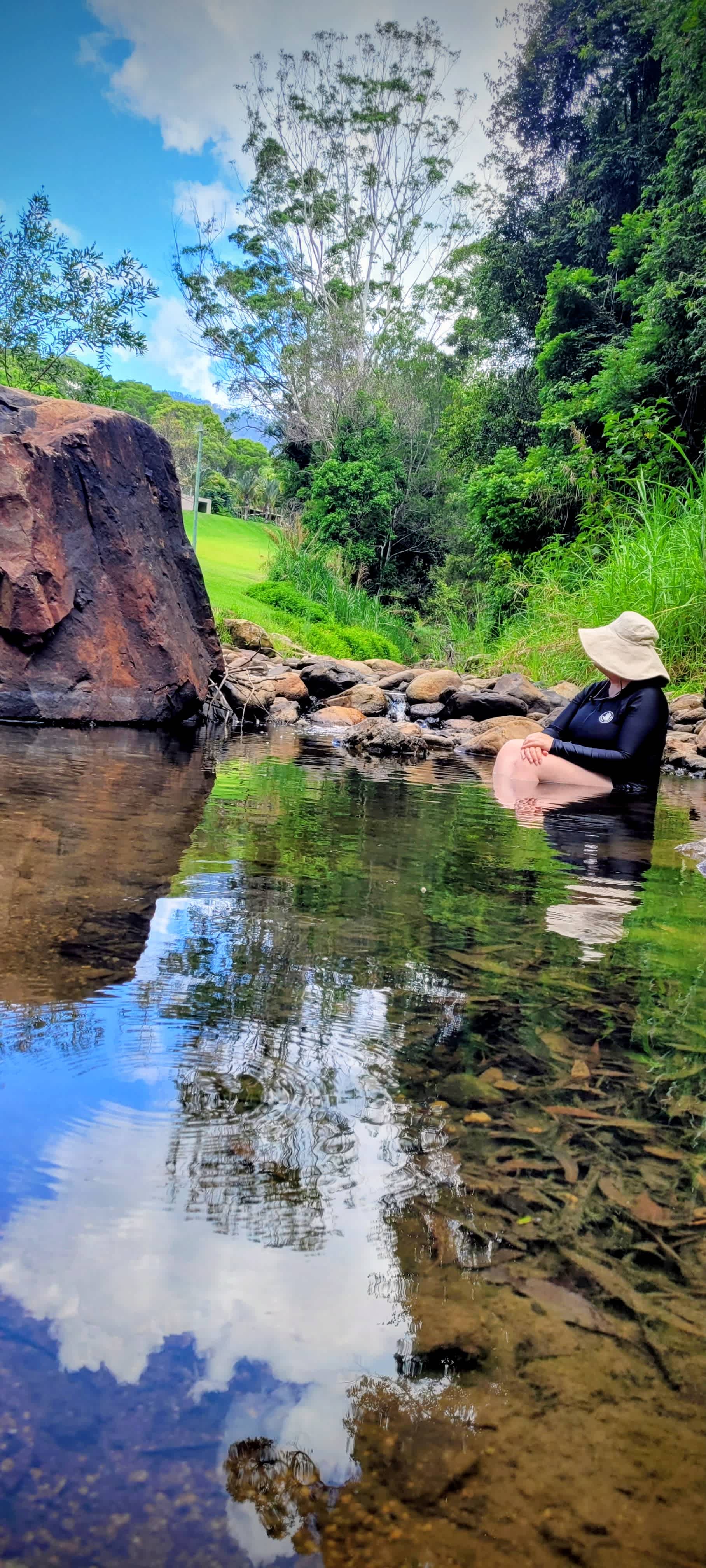 Serenity at the rock pool 
