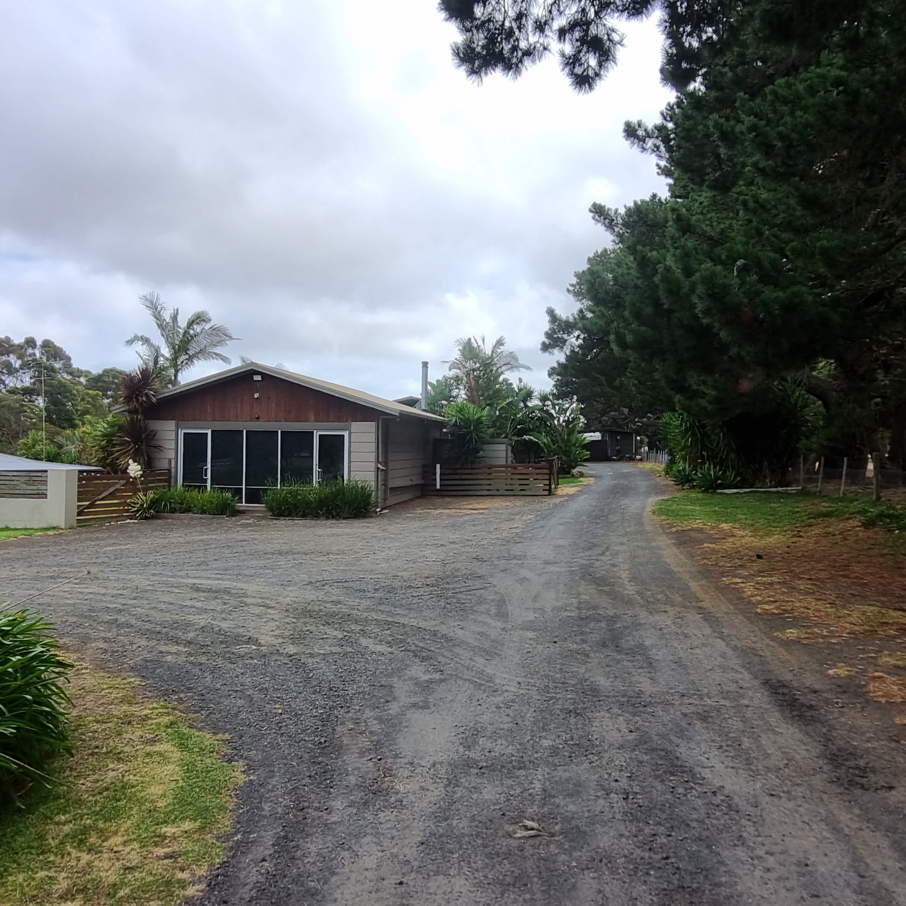 Swan Bay Road Wallington