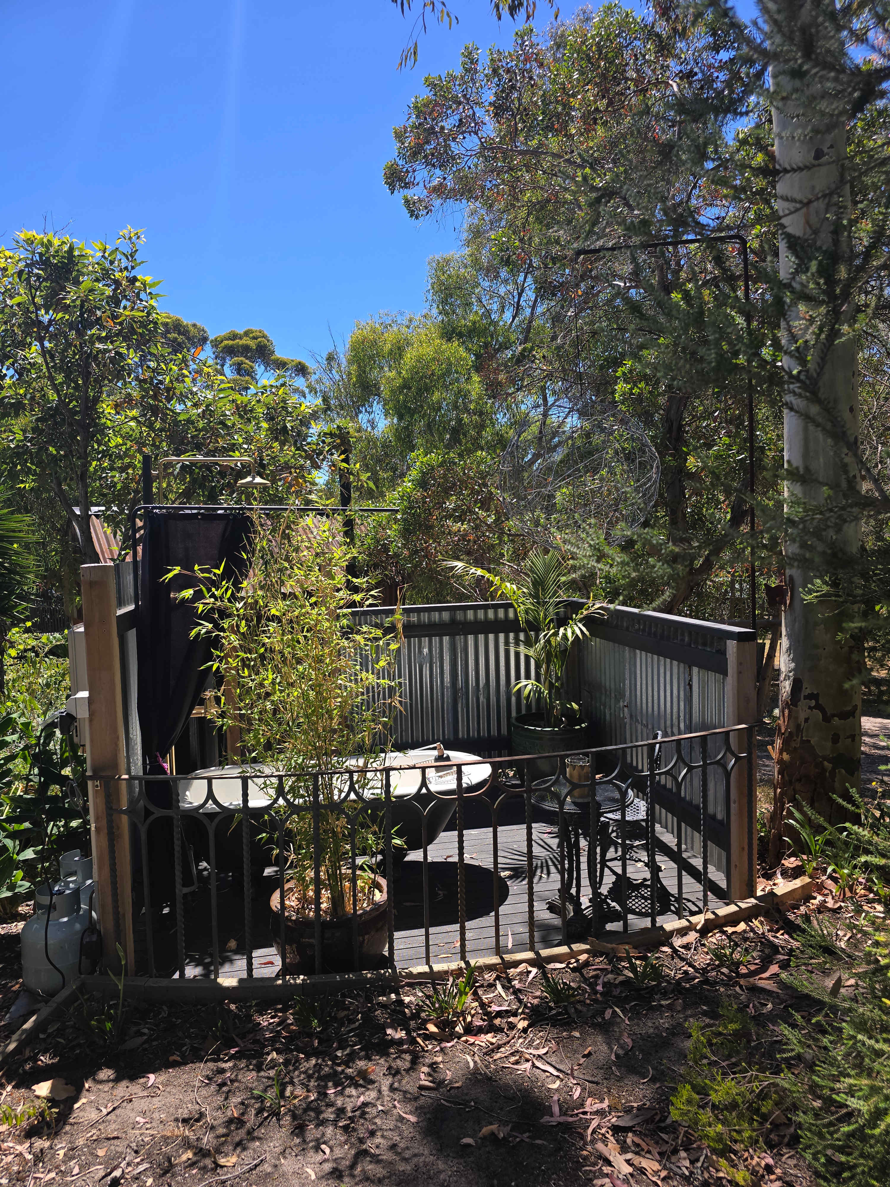Outdoor bath