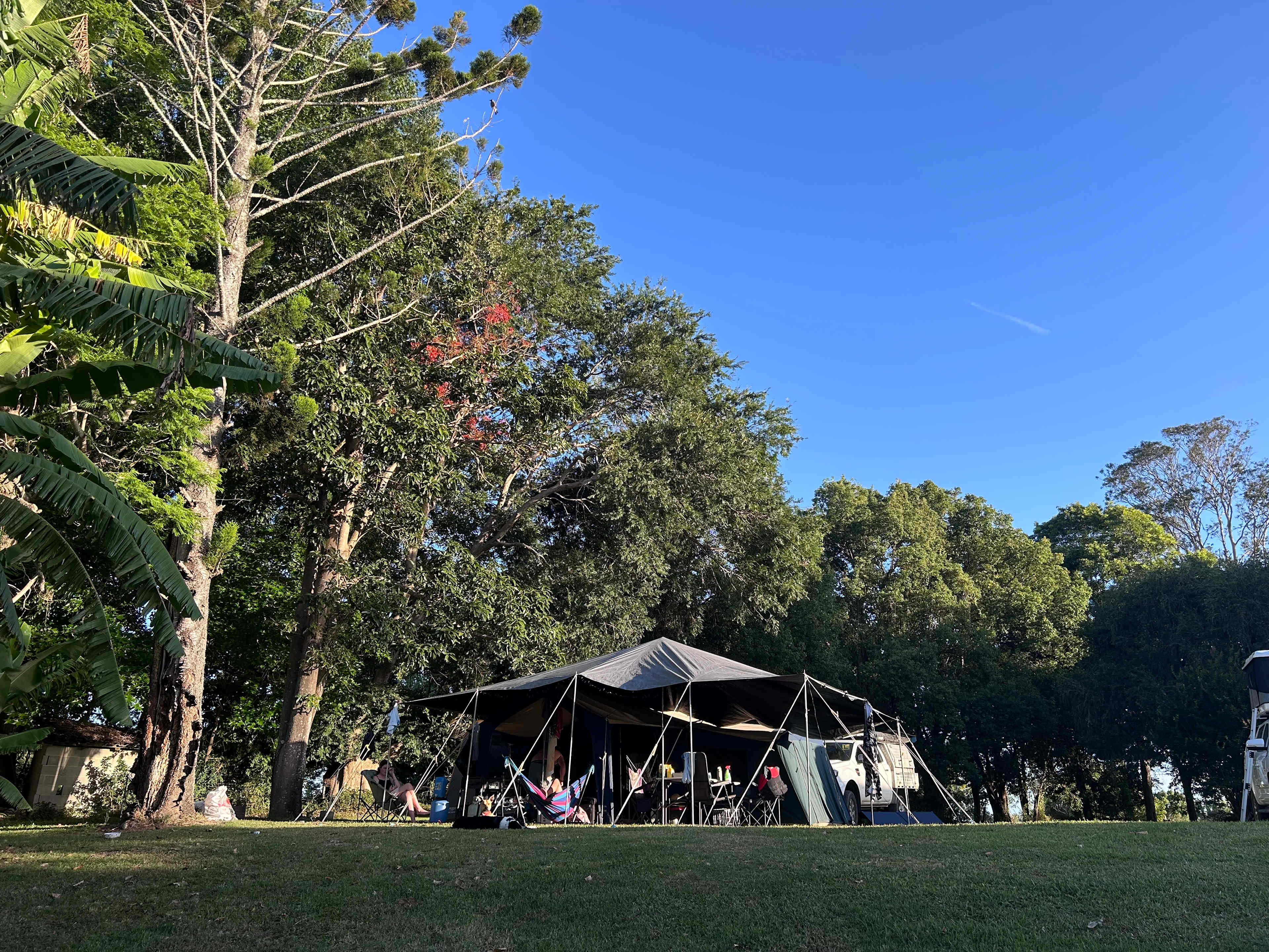 River terrace camping Cowper 2460