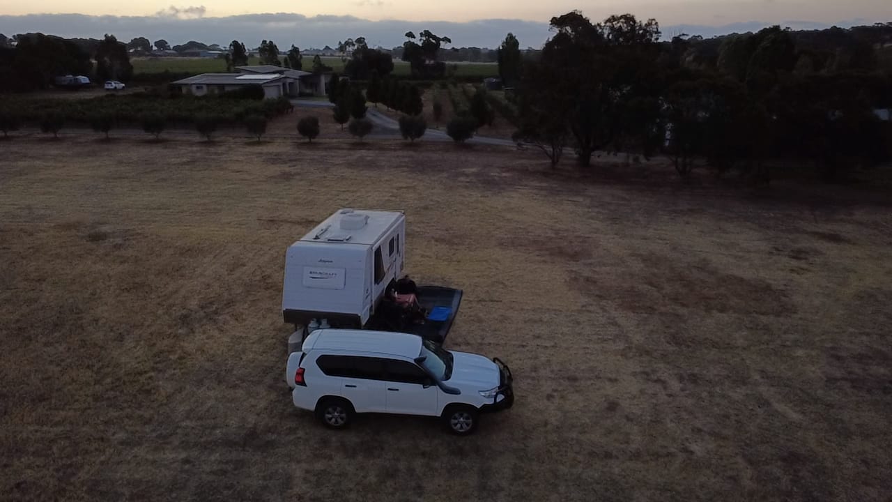 Six Strings - McLaren Vale Vineyard