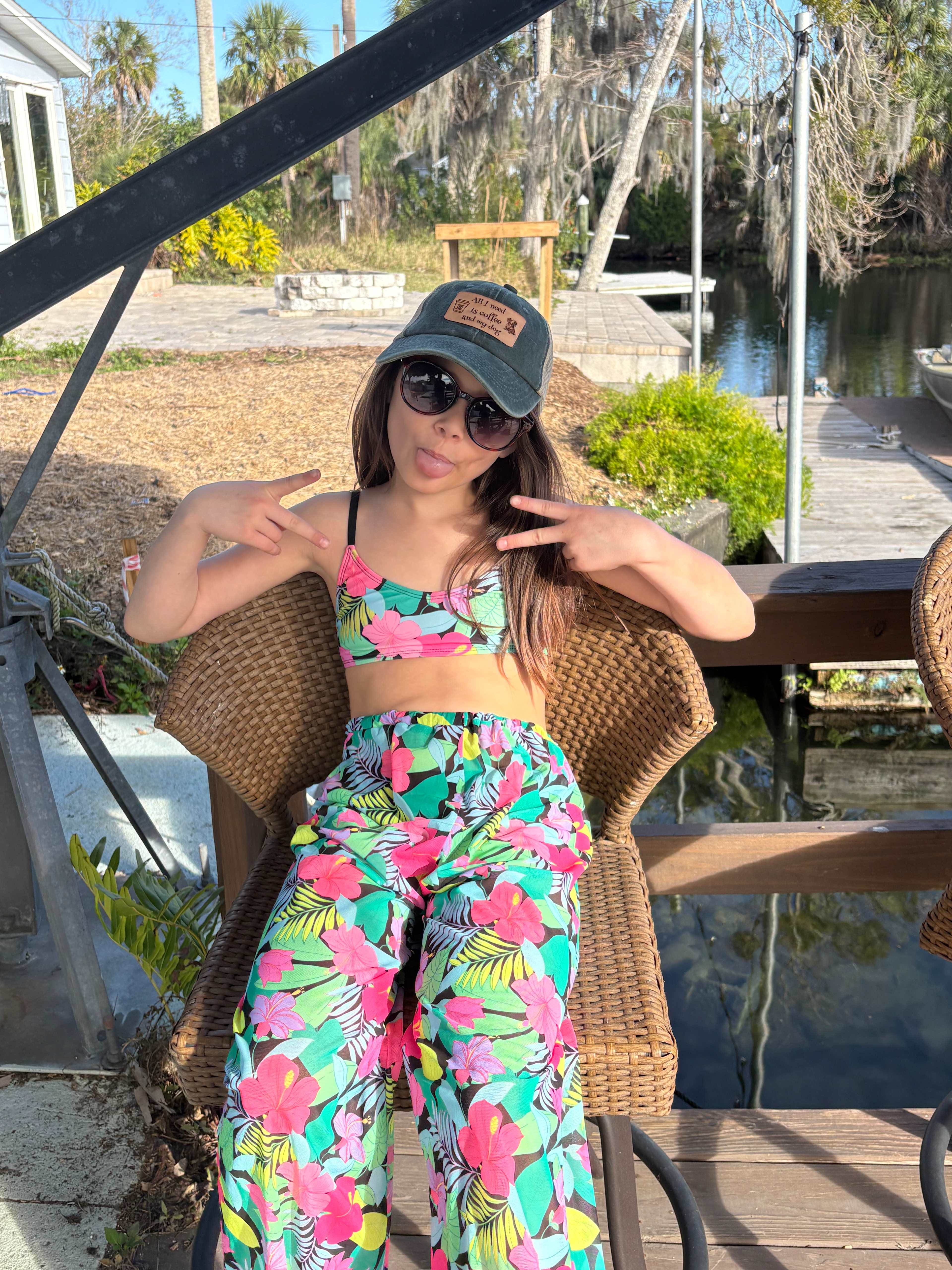 Full Hookup!  30/50 amp Private lot