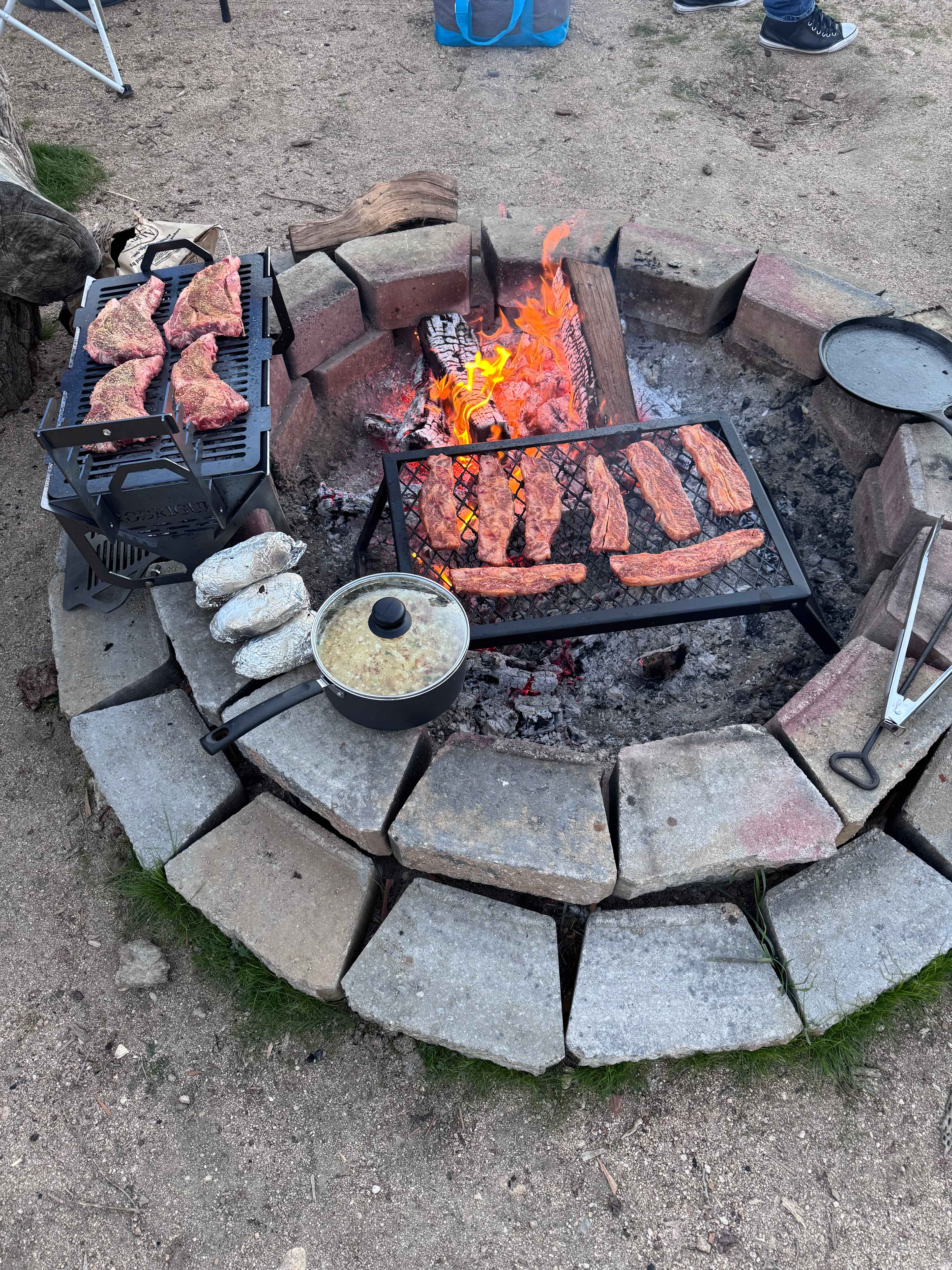 Views! 15 min to Joshua Park