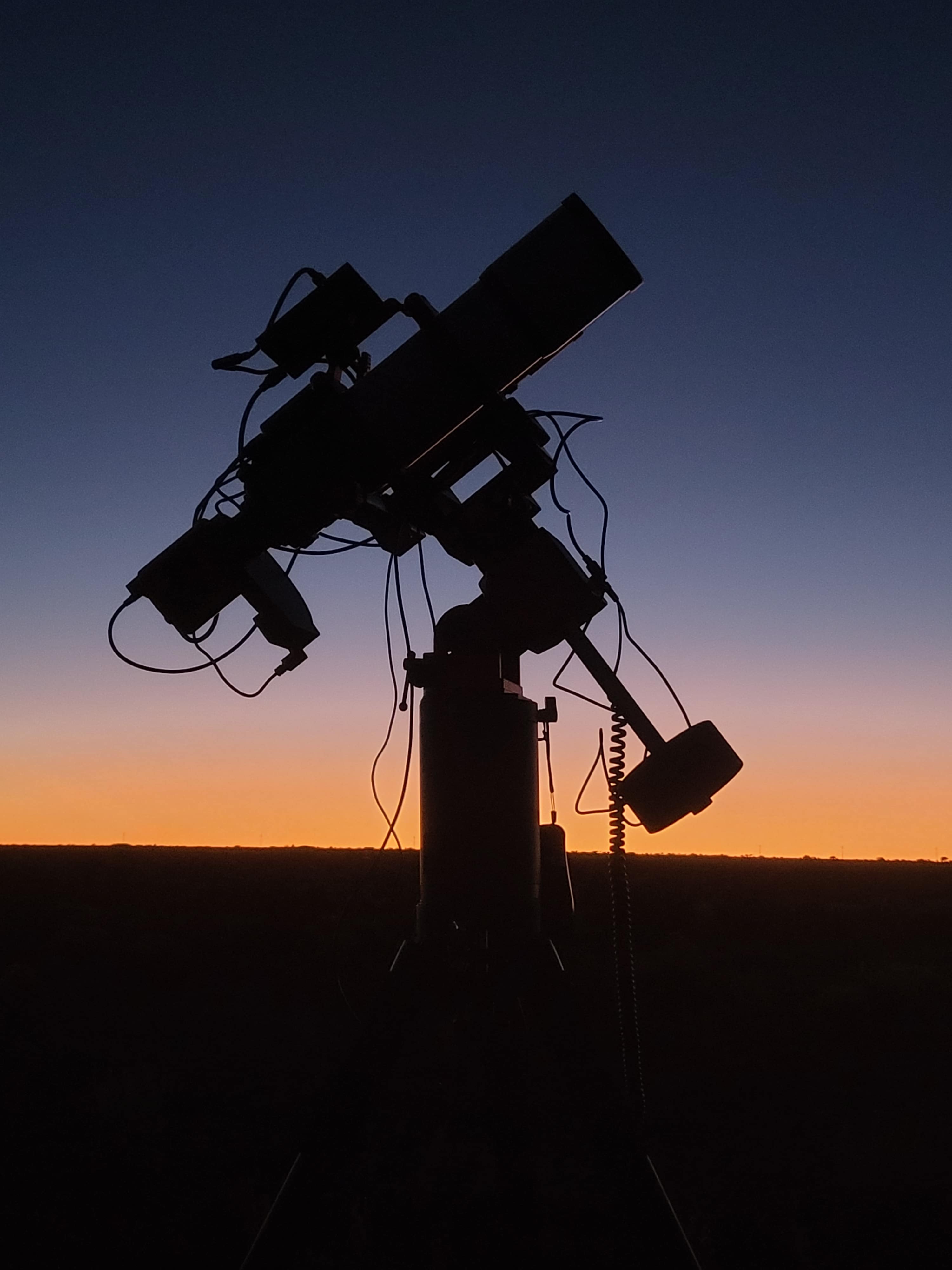 Astrograph at sunset, followed by beautiful dark skies.