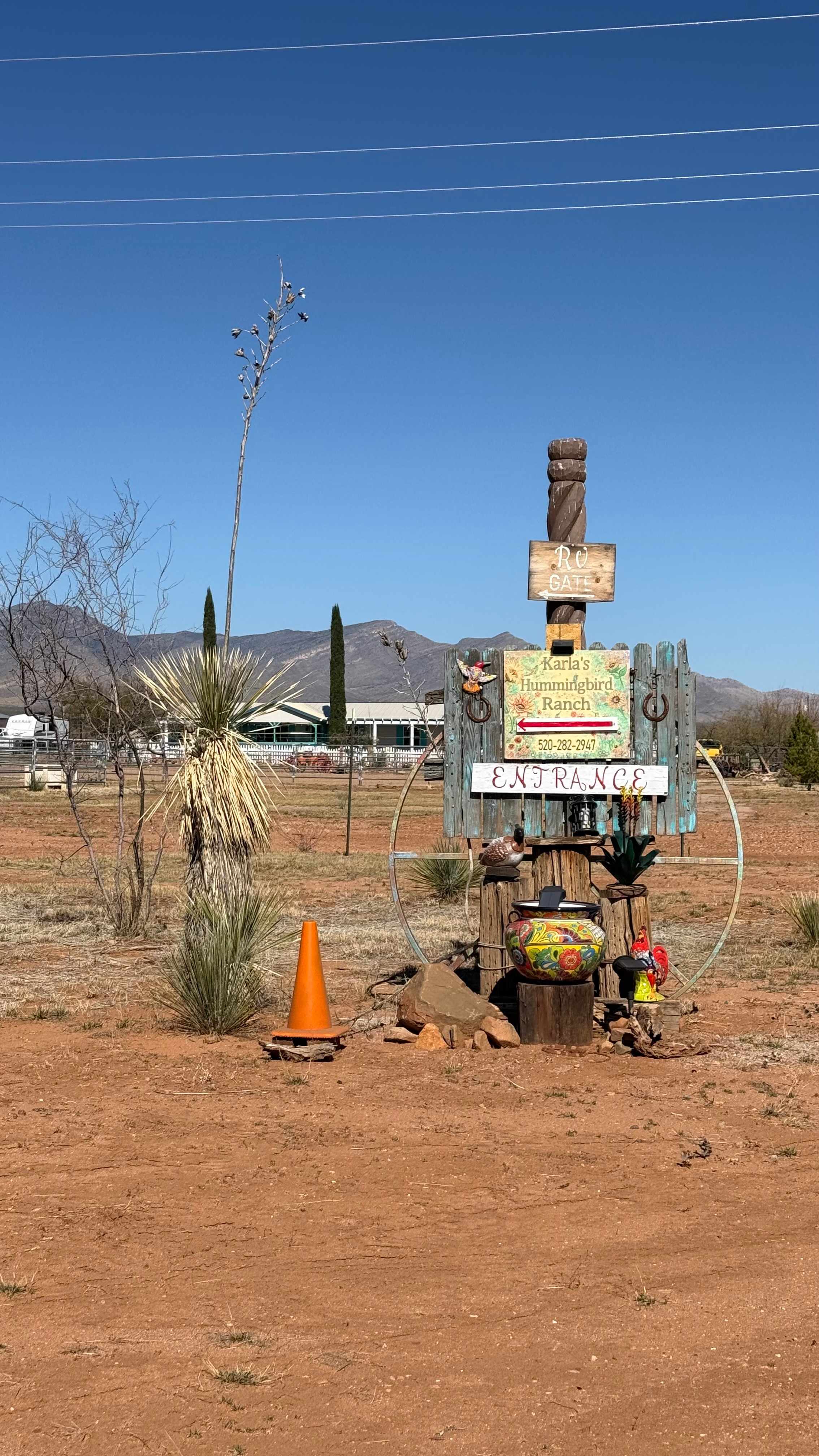 Karla's Hummingbird Guest Ranch