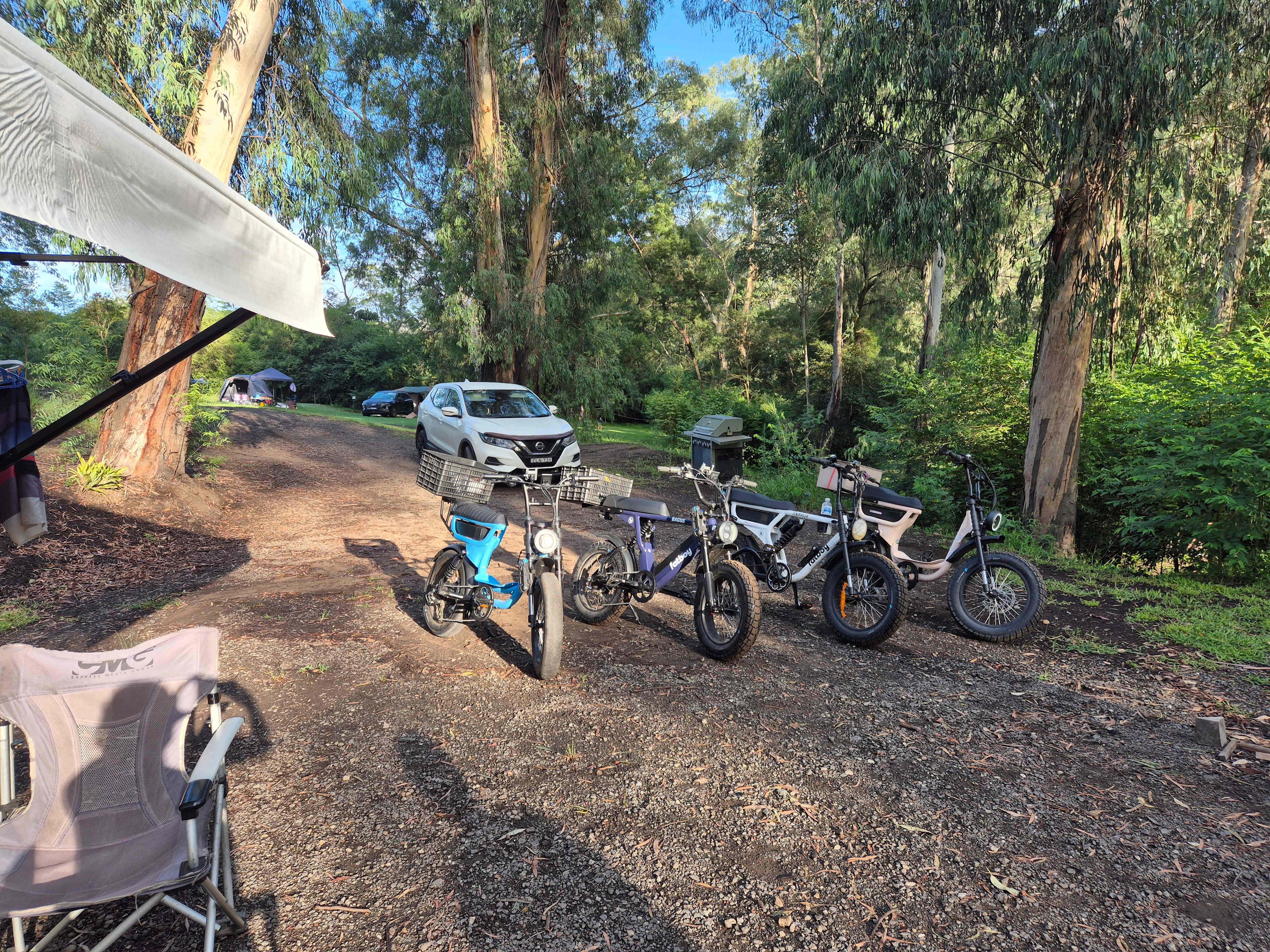 "DeView" Colo River Valley Camping